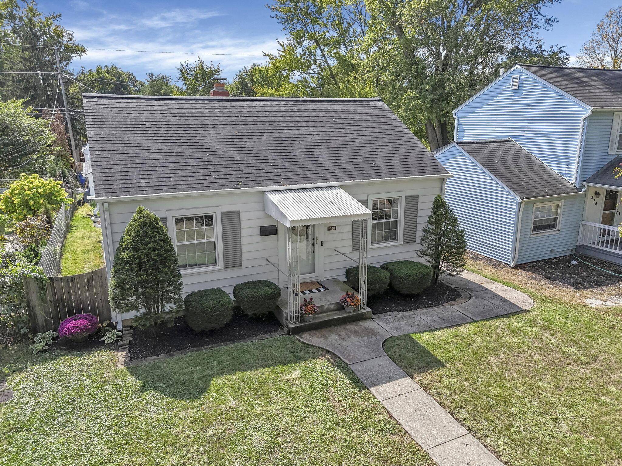 Columbus, OH 43214,381 E Jeffrey Place