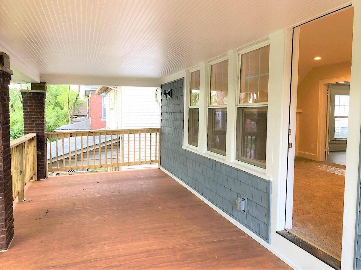 Columbus, OH 43201,1596 N 4th Street