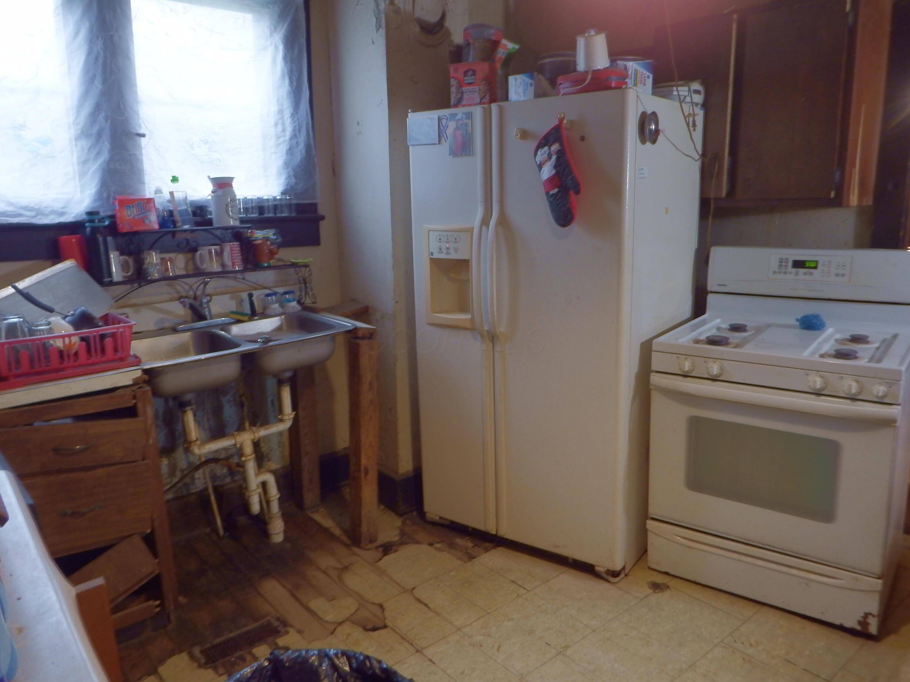 New Lexington, OH 43764,122 N Pleasant Street