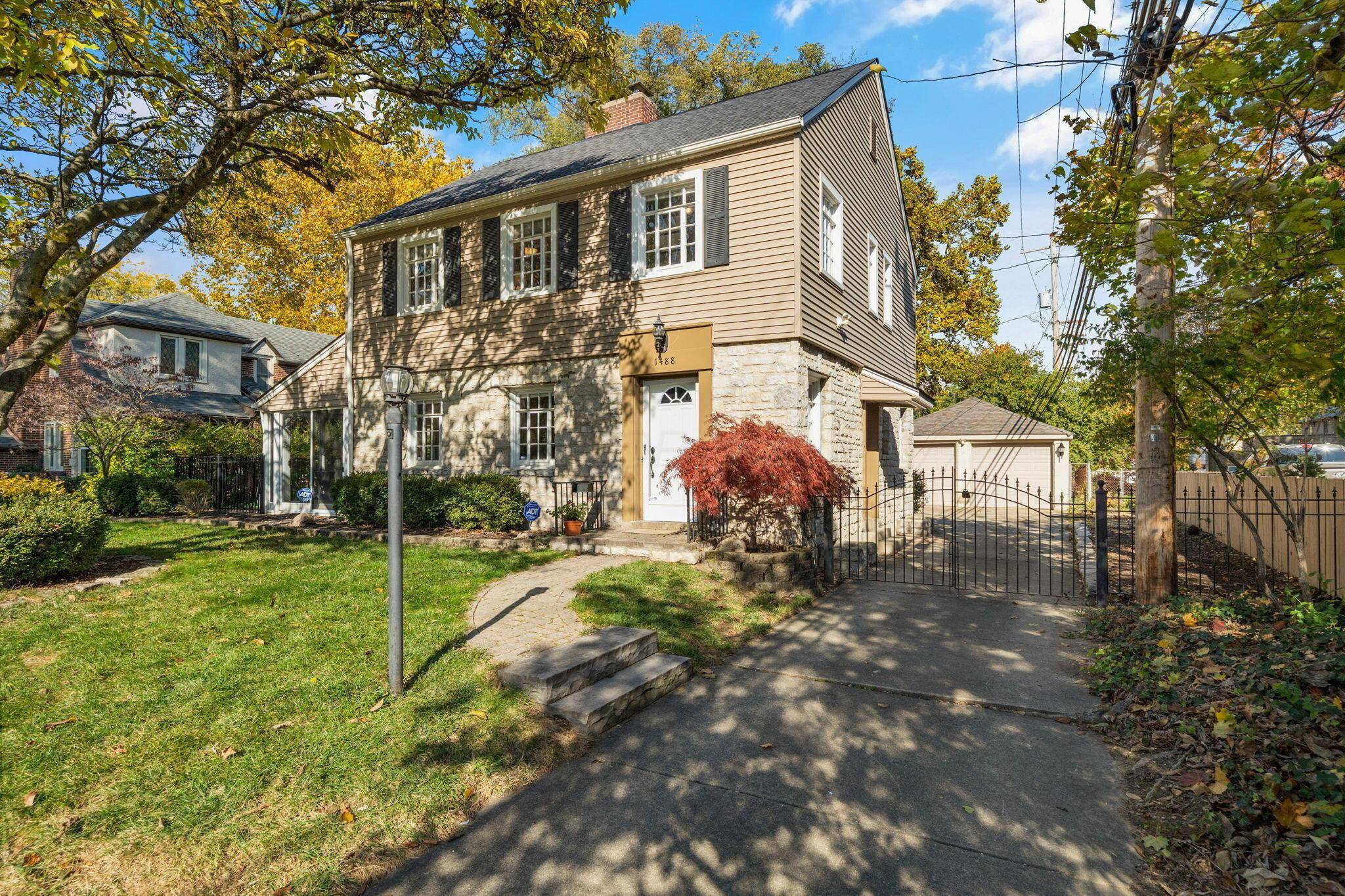 Columbus, OH 43221,1488 Essex Road