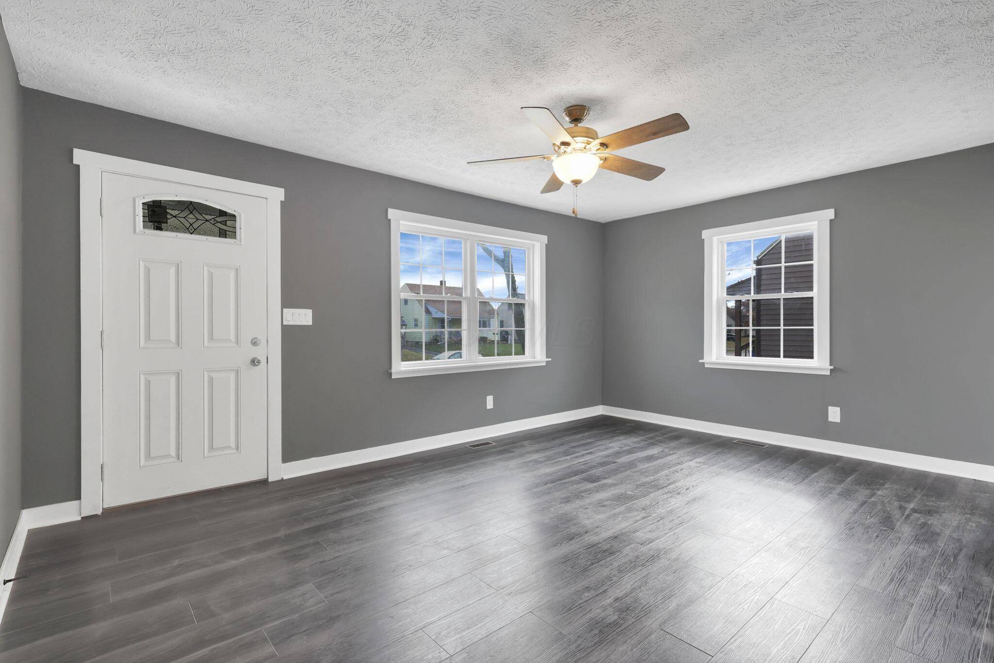 Columbus, OH 43224,3583 Dresden Street