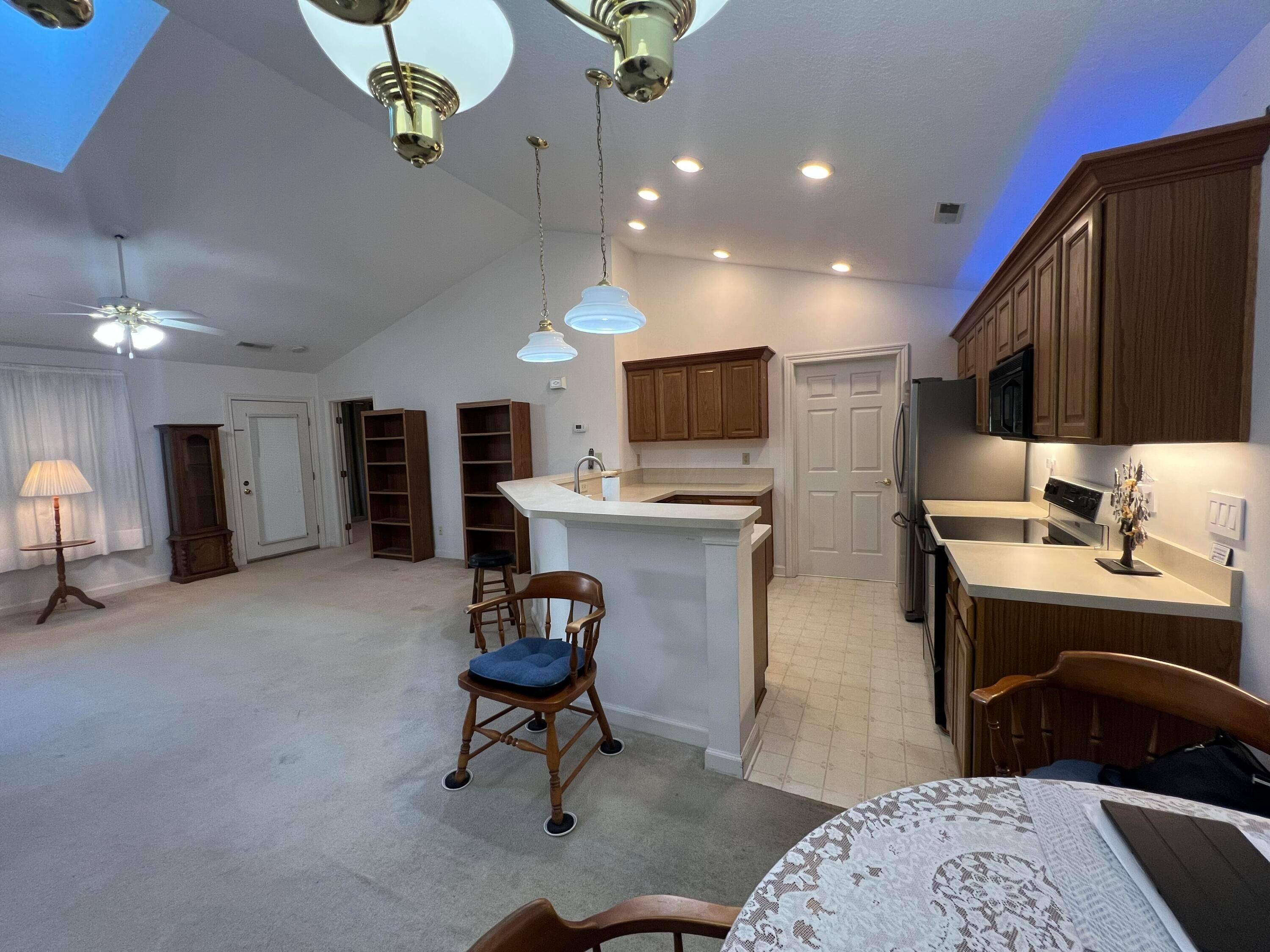 Newark, OH 43055,35 Stone House Court