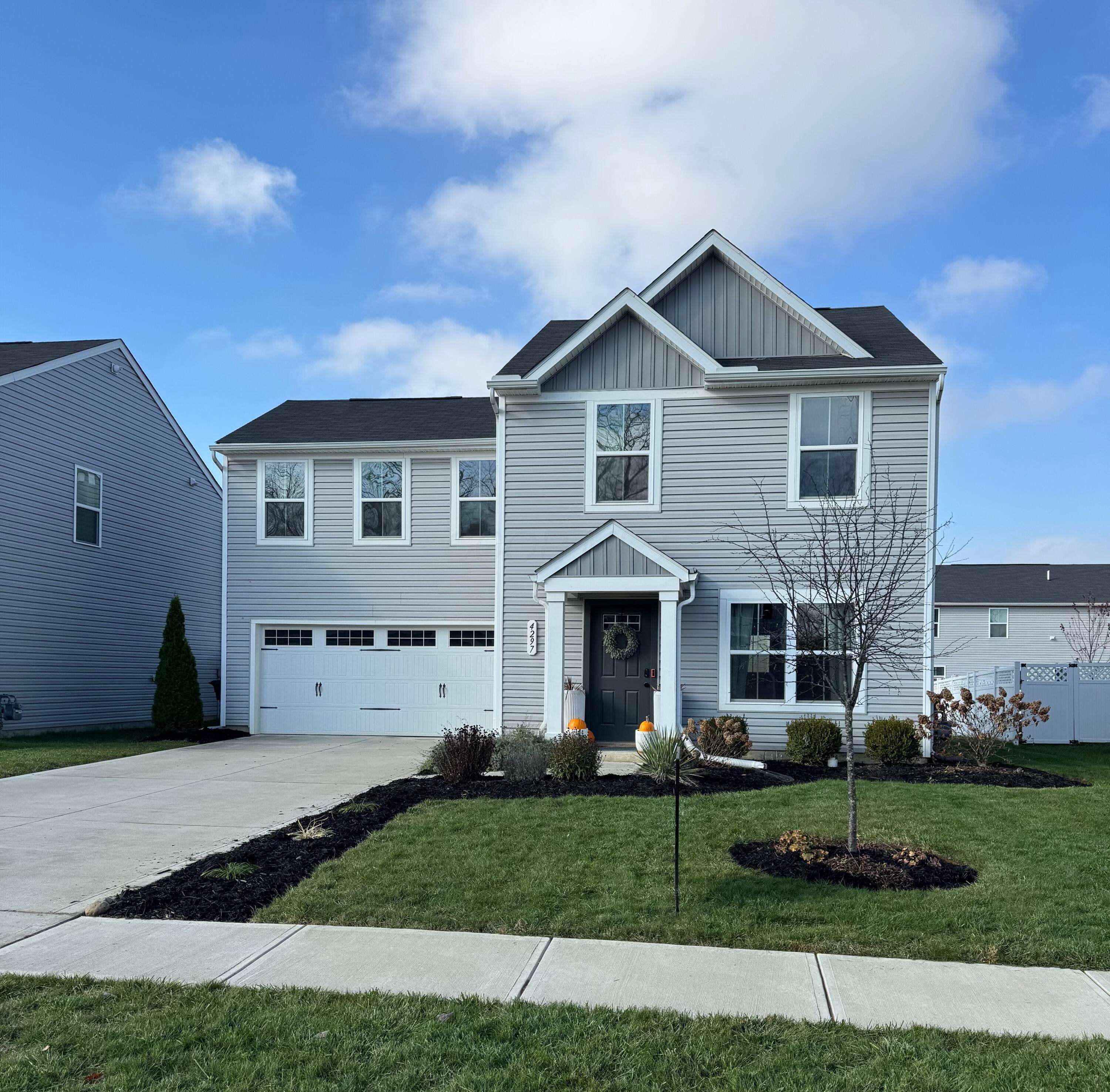 Columbus, OH 43207,4297 Salt Spring Lane