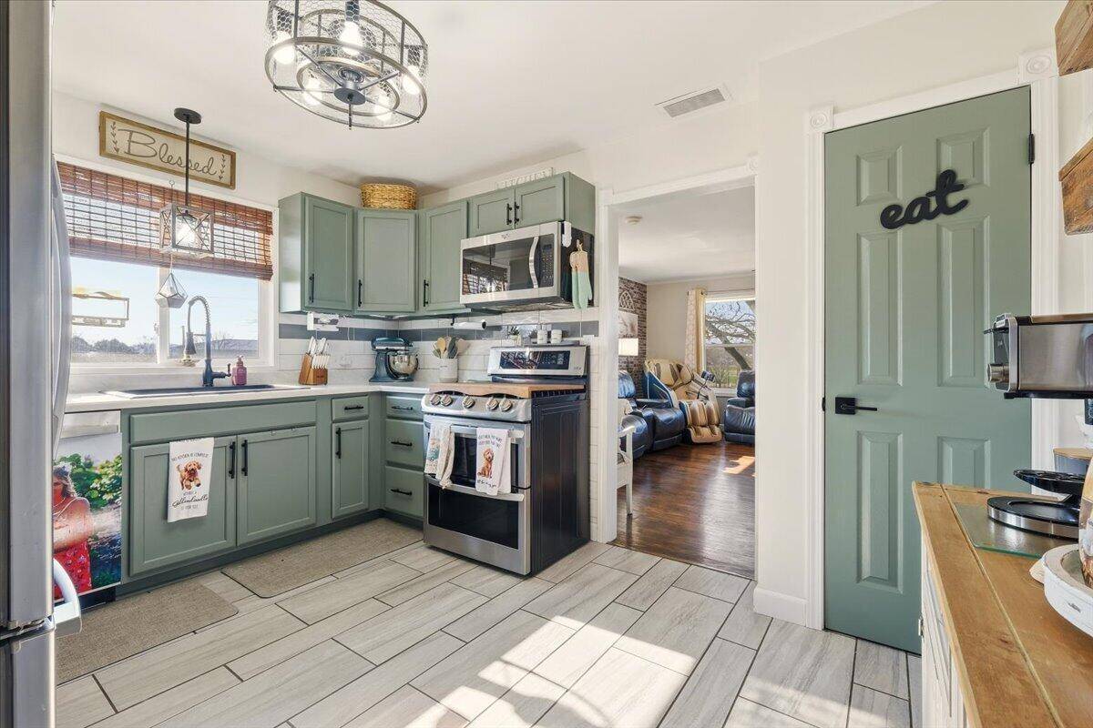 Danville, OH 43014,204 S Richards Street