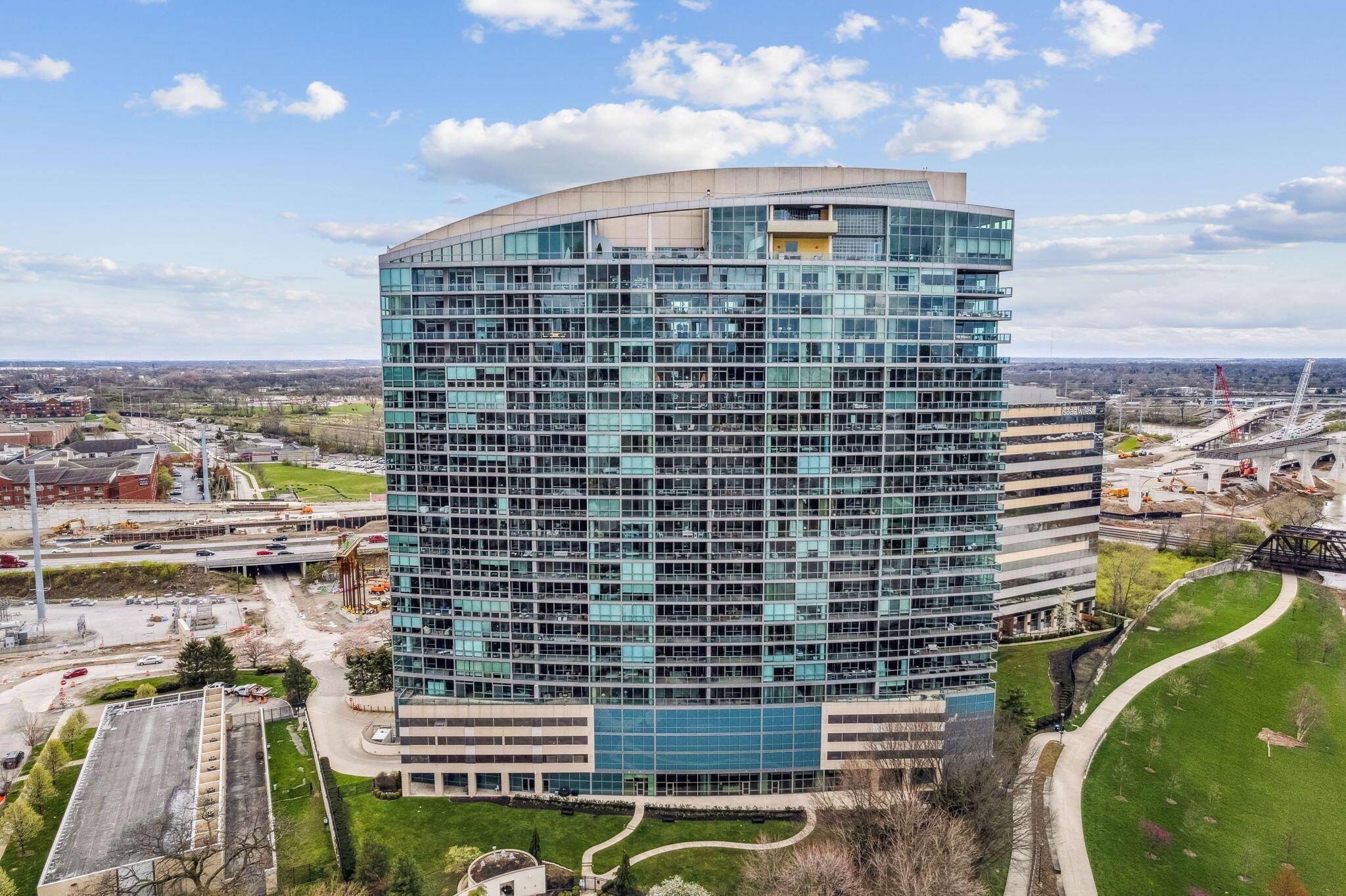 Columbus, OH 43215,1 Miranova Place #2030