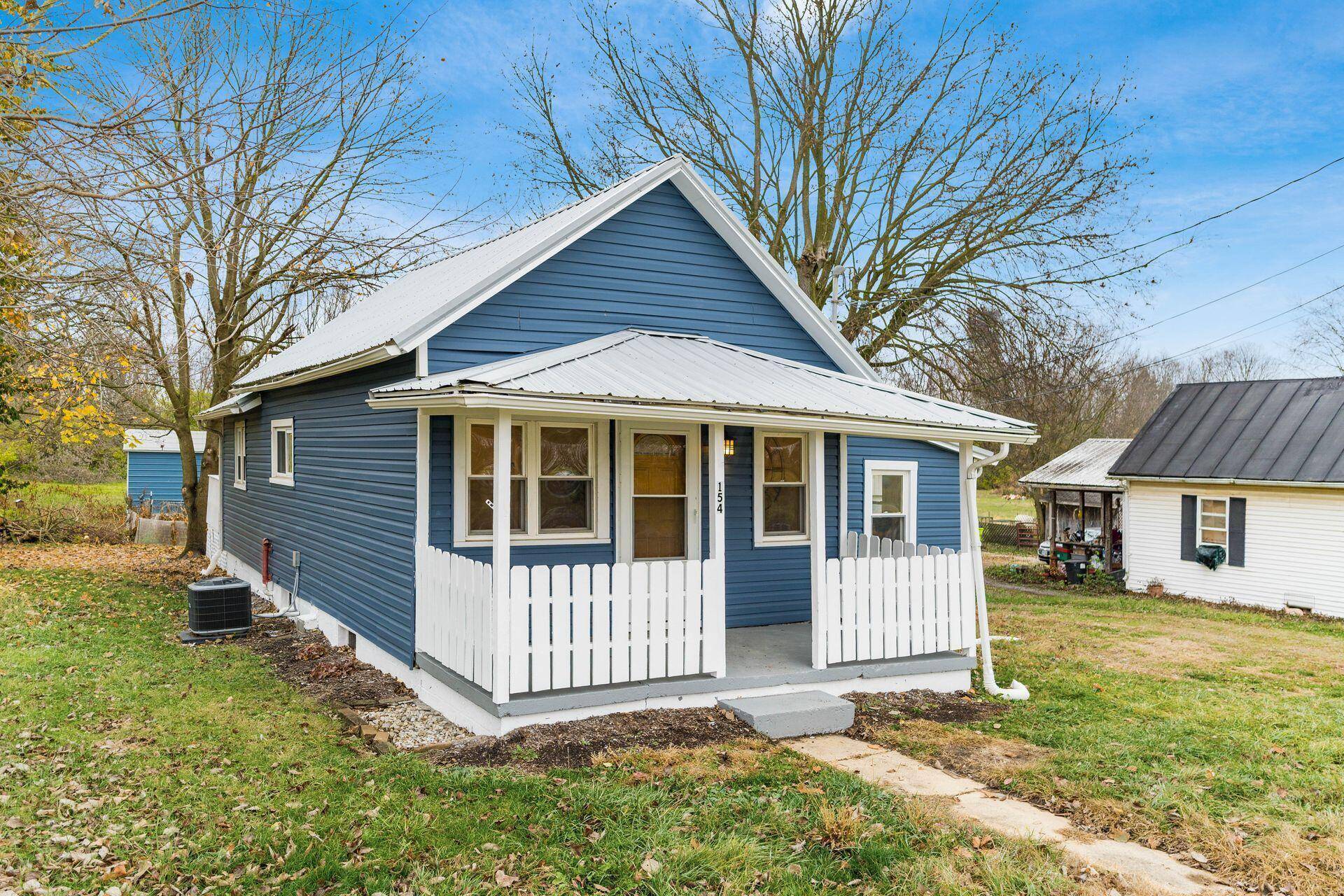 New Holland, OH 43145,154 W Front Street