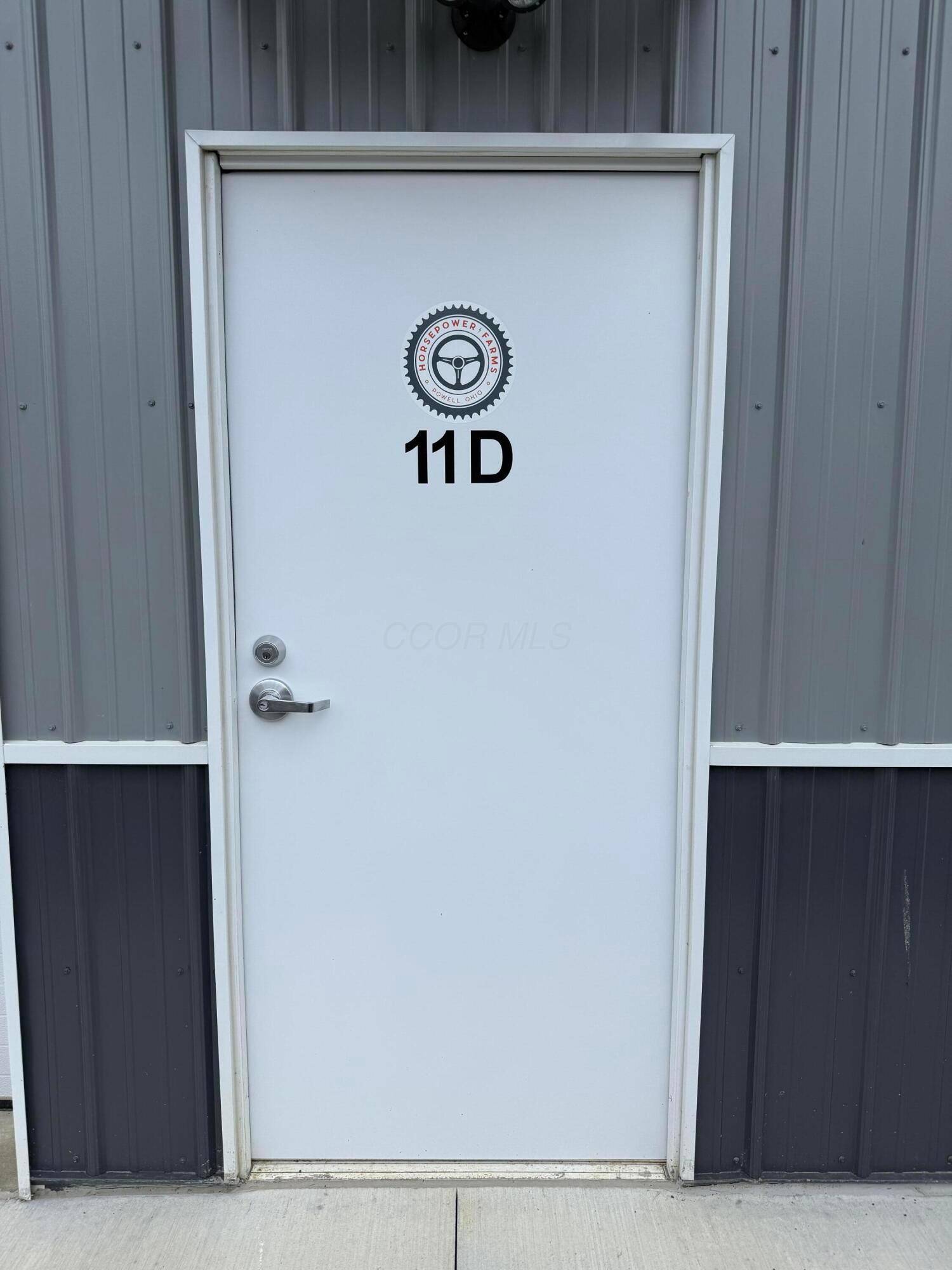 Powell, OH 43065,4301 Home Road #11D