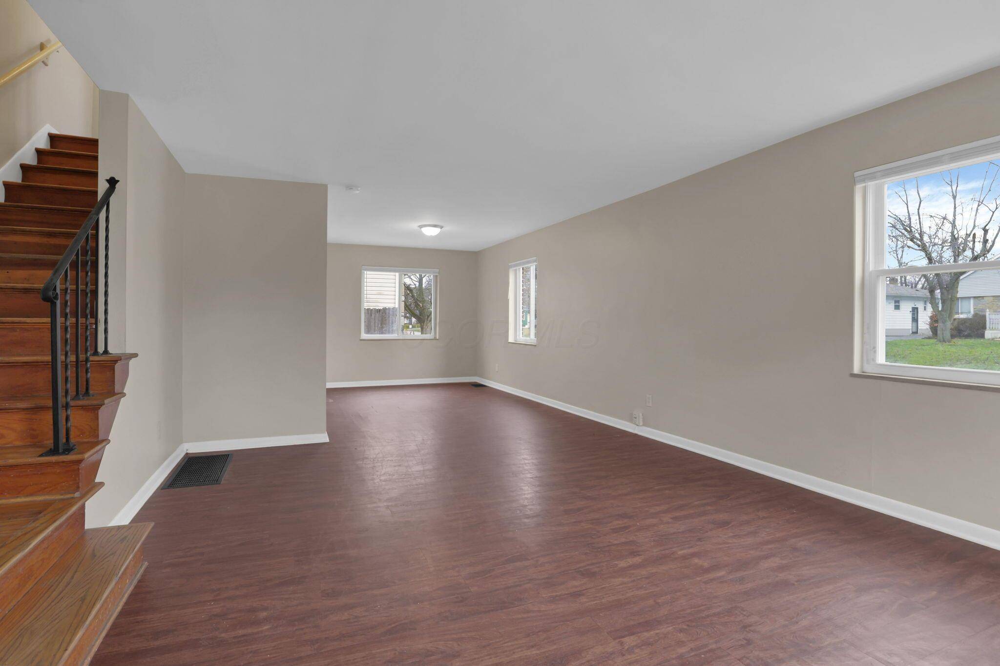 Columbus, OH 43204,830 S Harris Avenue