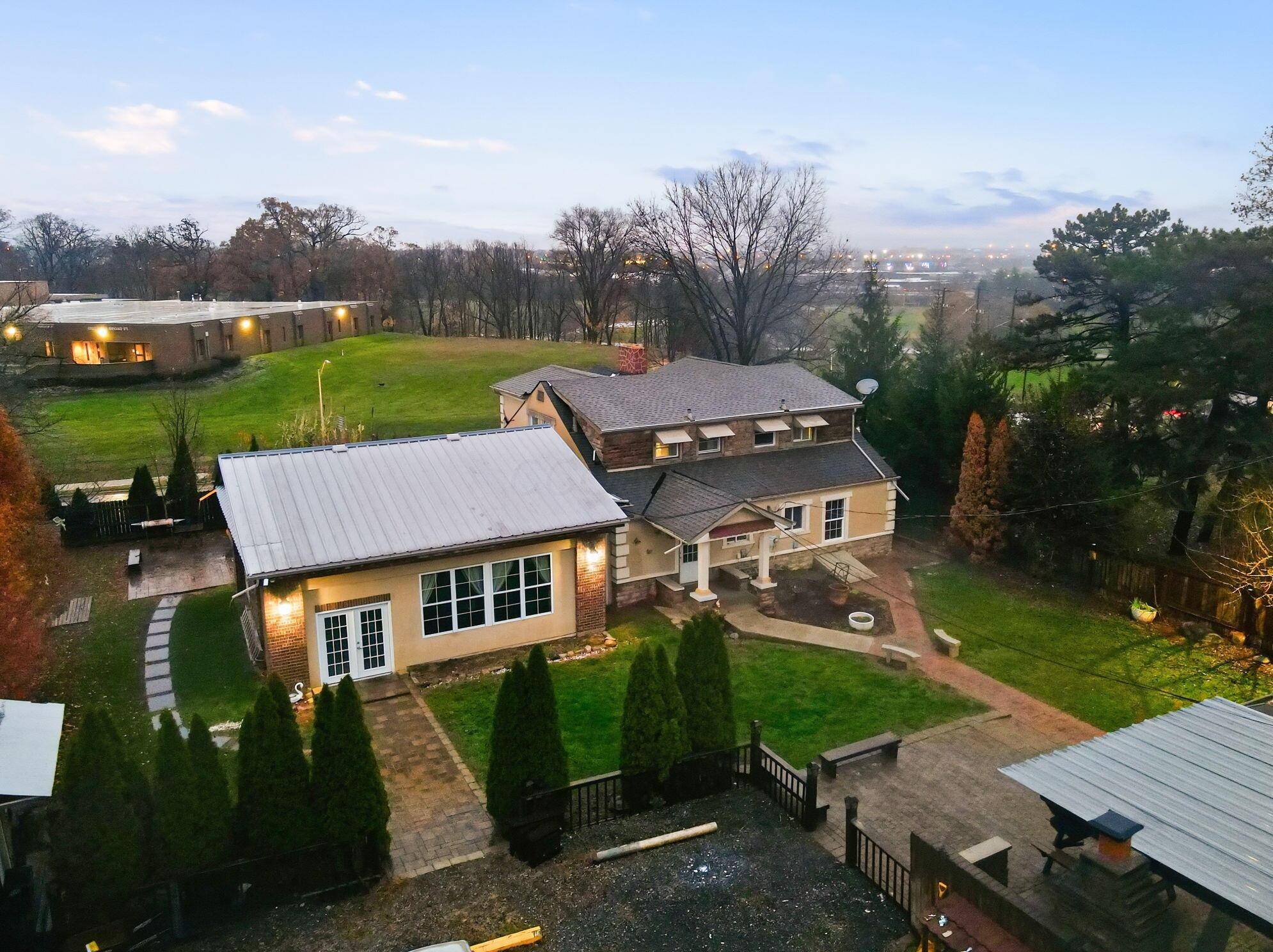 Columbus, OH 43223,1931 W Broad Street