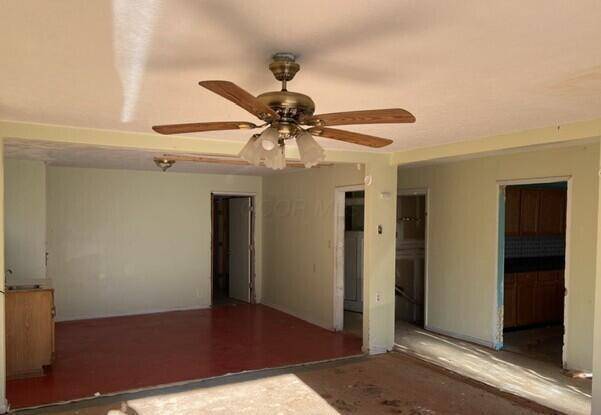 Crooksville, OH 43731,33 Sycamore Street