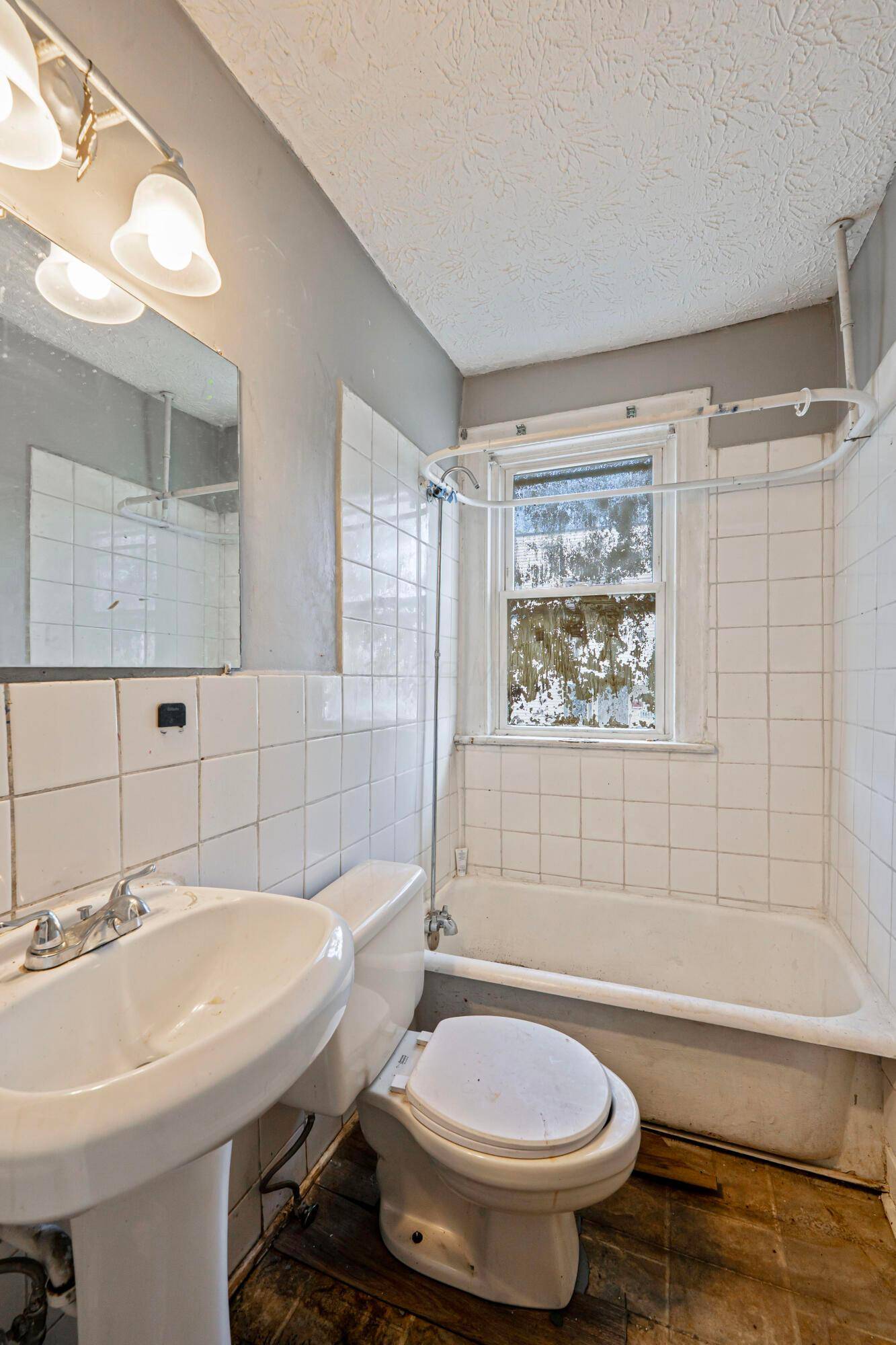 Columbus, OH 43223,397 Catherine Street