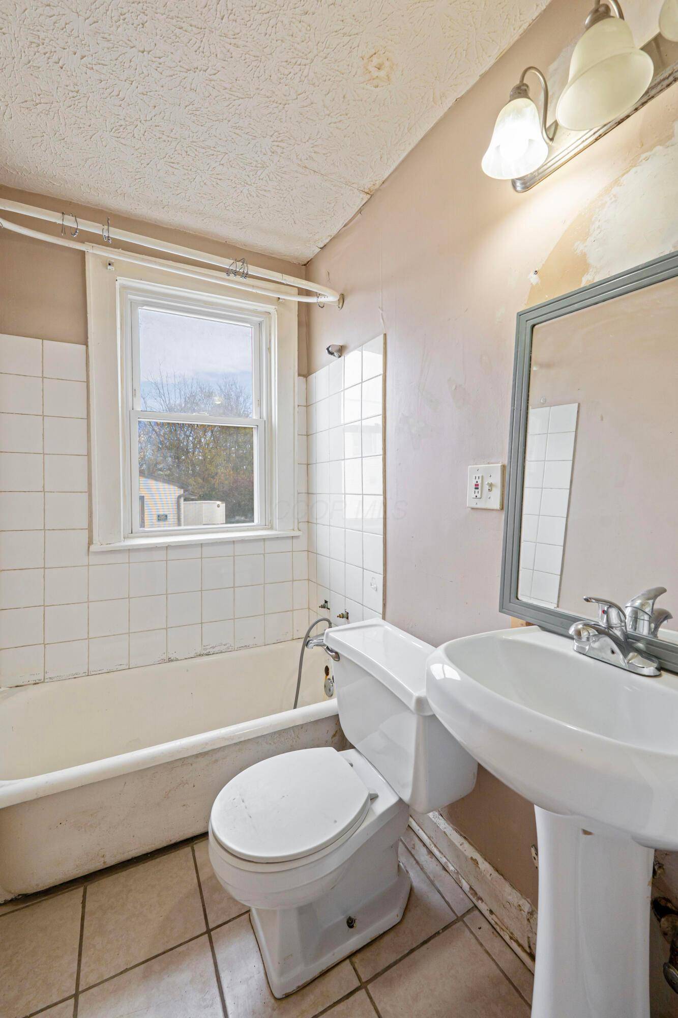 Columbus, OH 43223,397 Catherine Street