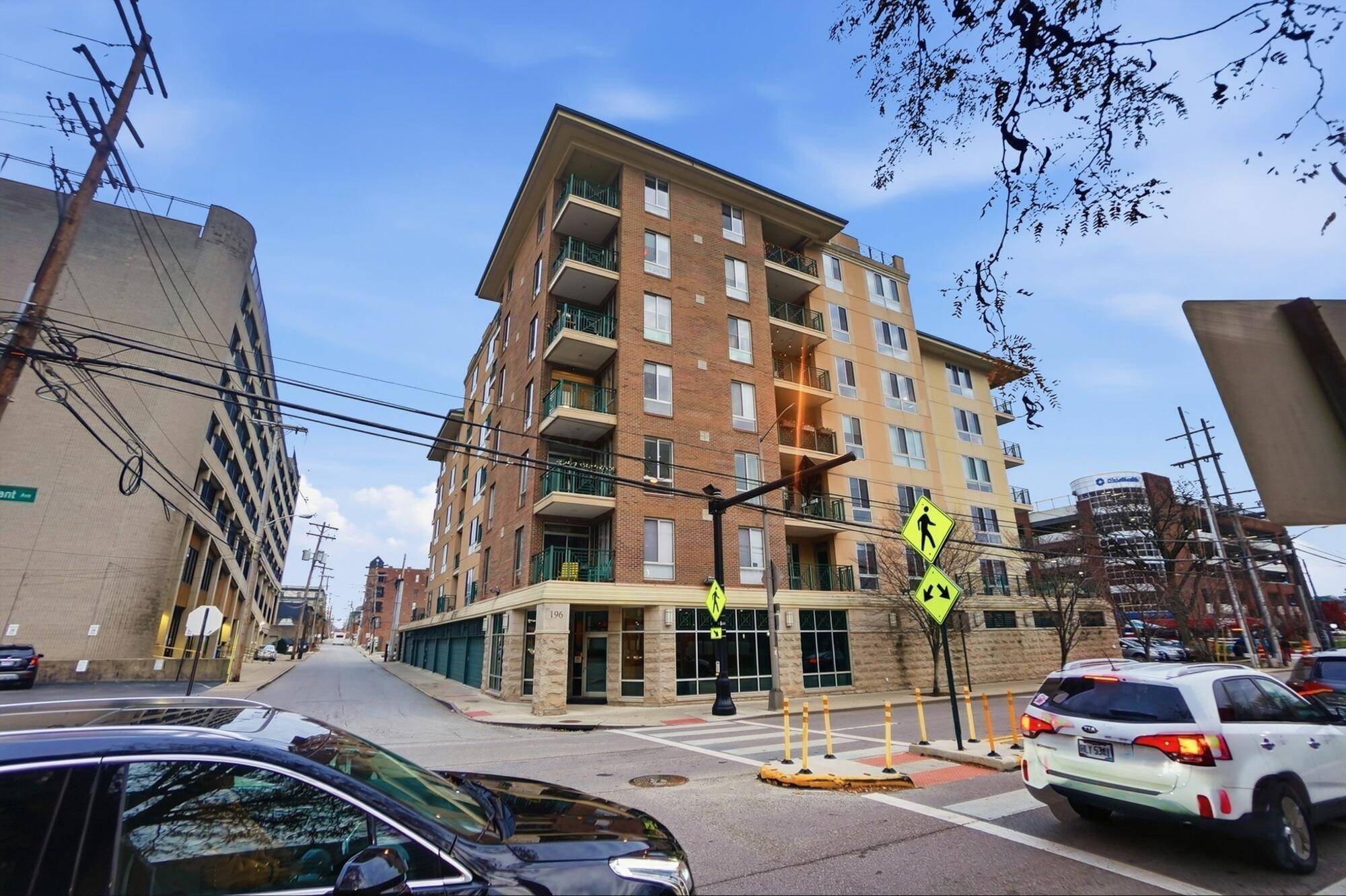 Columbus, OH 43215,196 S Grant Avenue #505