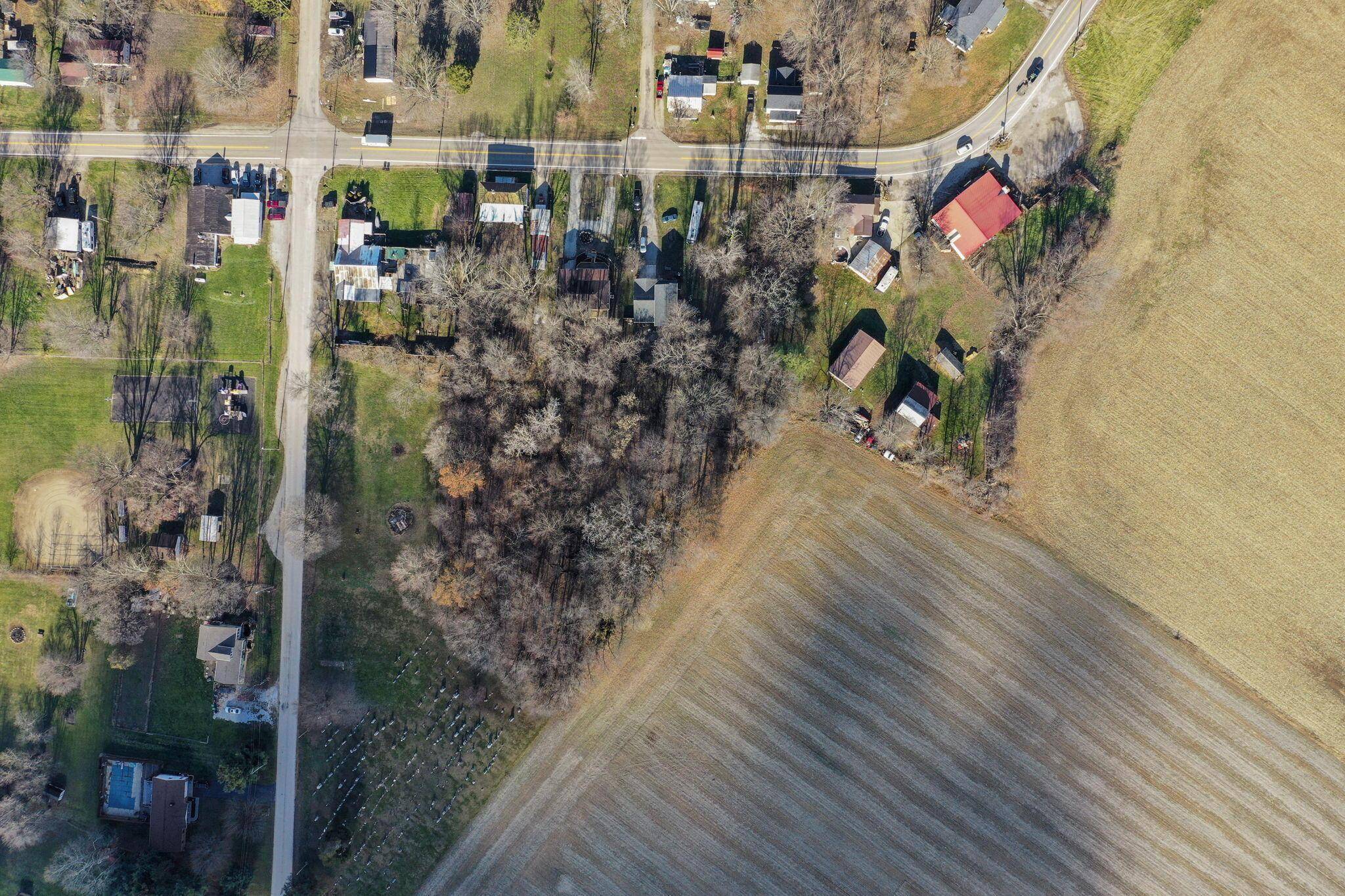 Pleasantville, OH 43148,8940 Lancaster Thornville Road