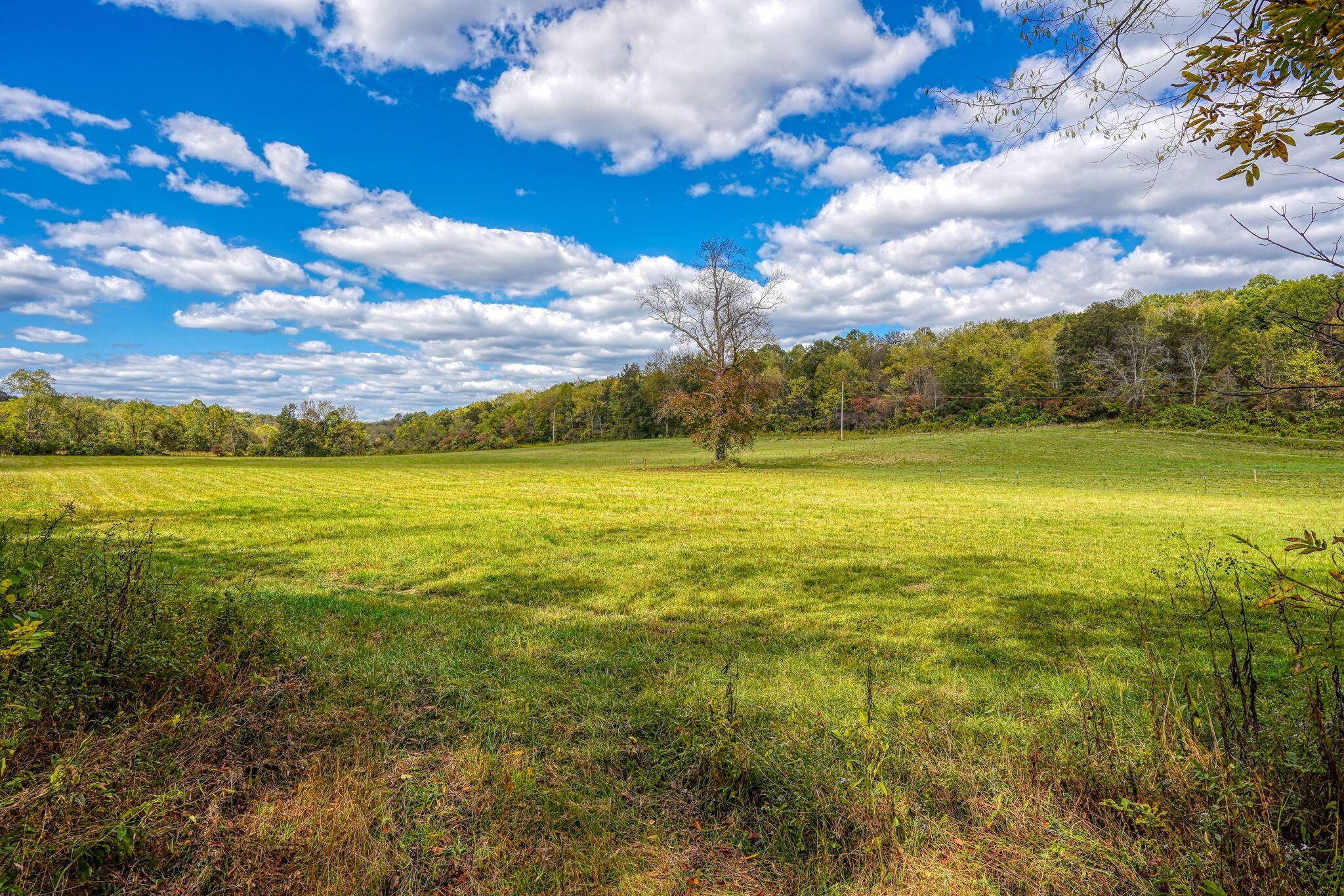 New Plymouth, OH 45654,25140 Shurtz Road