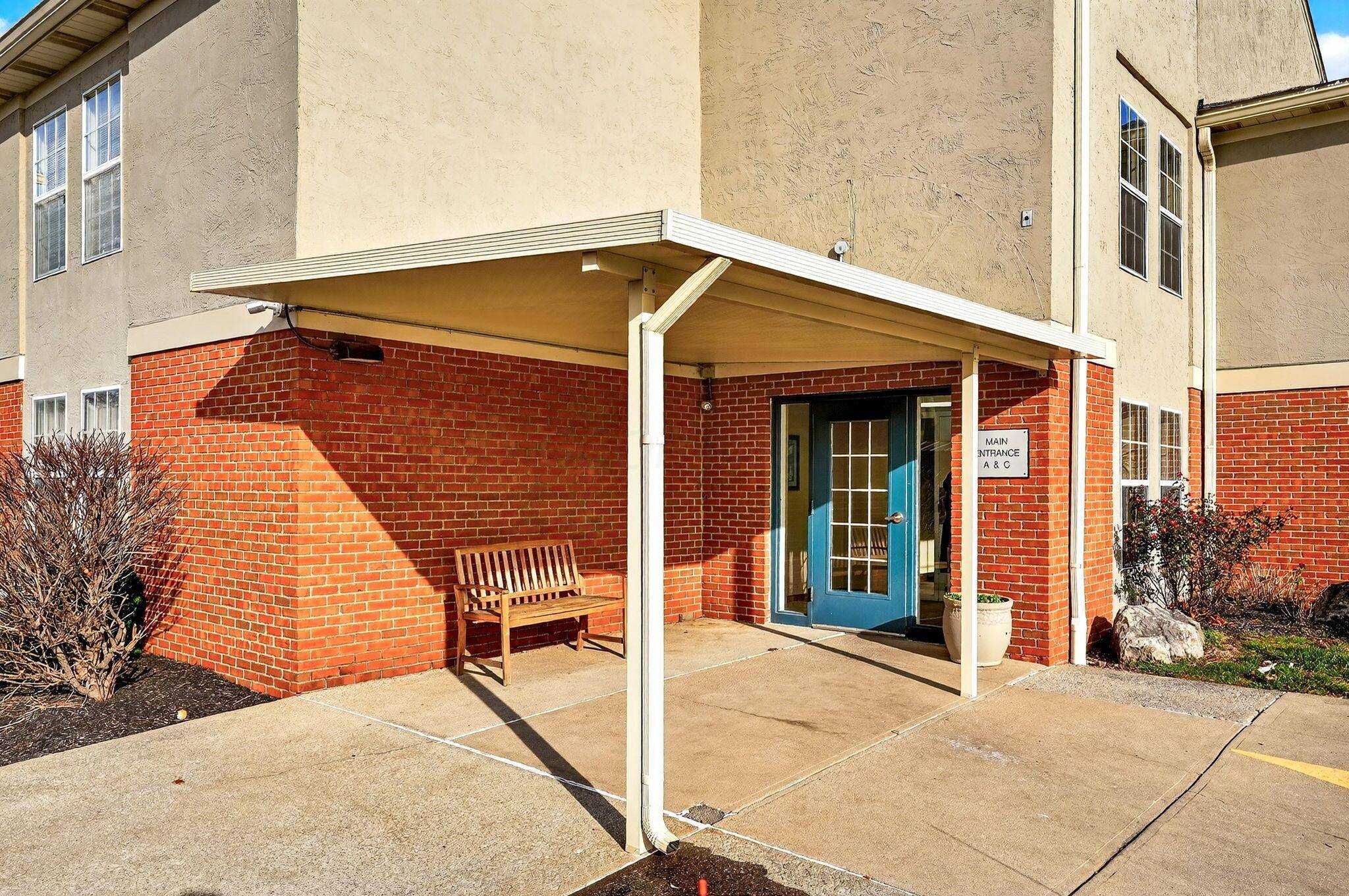 Reynoldsburg, OH 43068,7150 E Main Street #A207