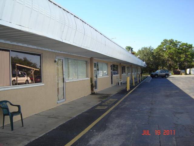 Hudson, FL 34667,10712 County Line Road