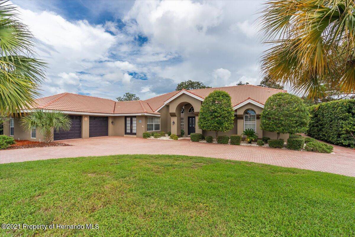 Weeki Wachee, FL 34613,10056 Twelve Oaks Court