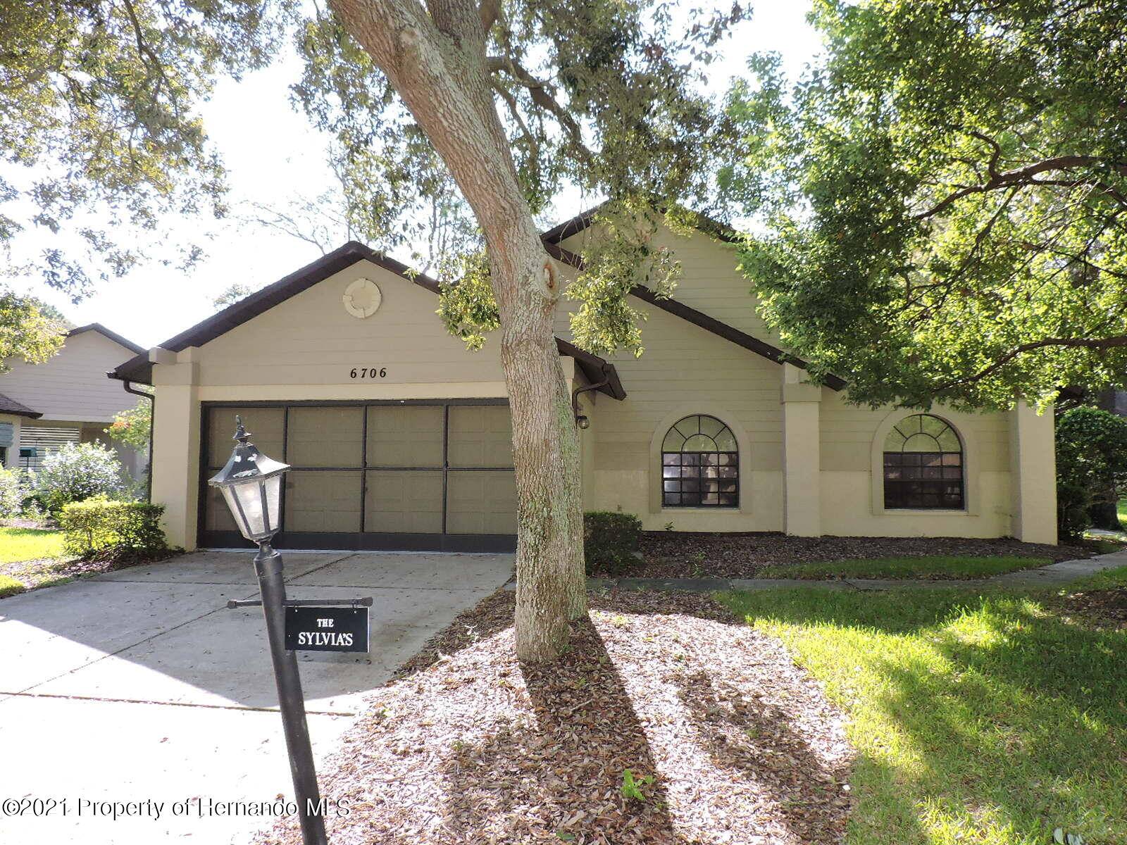 Spring Hill, FL 34606,6706 Oak Cluster Circle