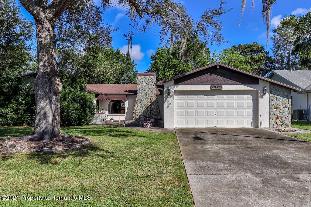 Spring Hill, FL 34606,8139 Wooden Drive