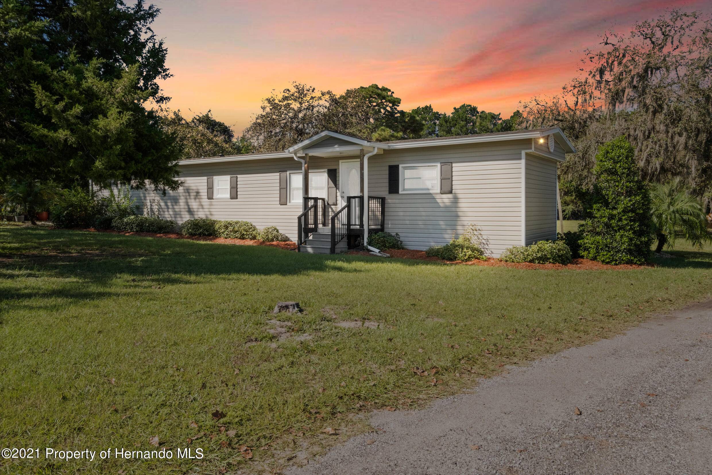 Spring Hill(pasco), FL 34610,16041 Shady Hills Road