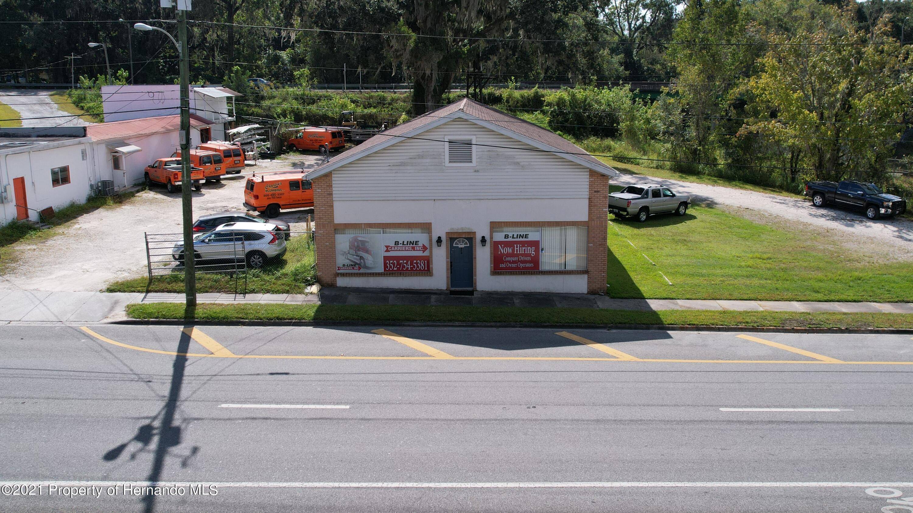 Brooksville, FL 34601,329 W Jefferson Street