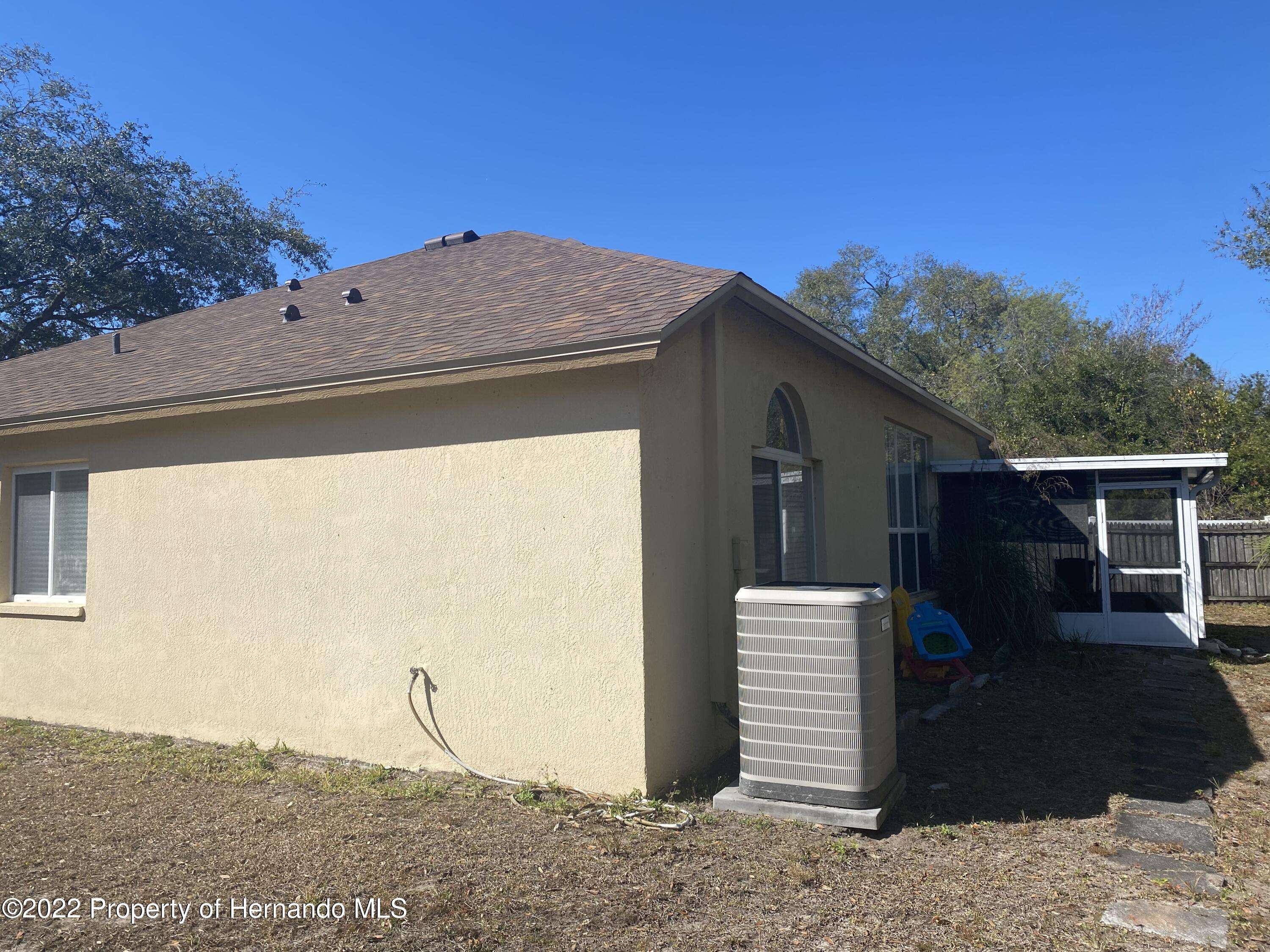 Tampa, FL 33614,8837 Cypress Hammock Drive