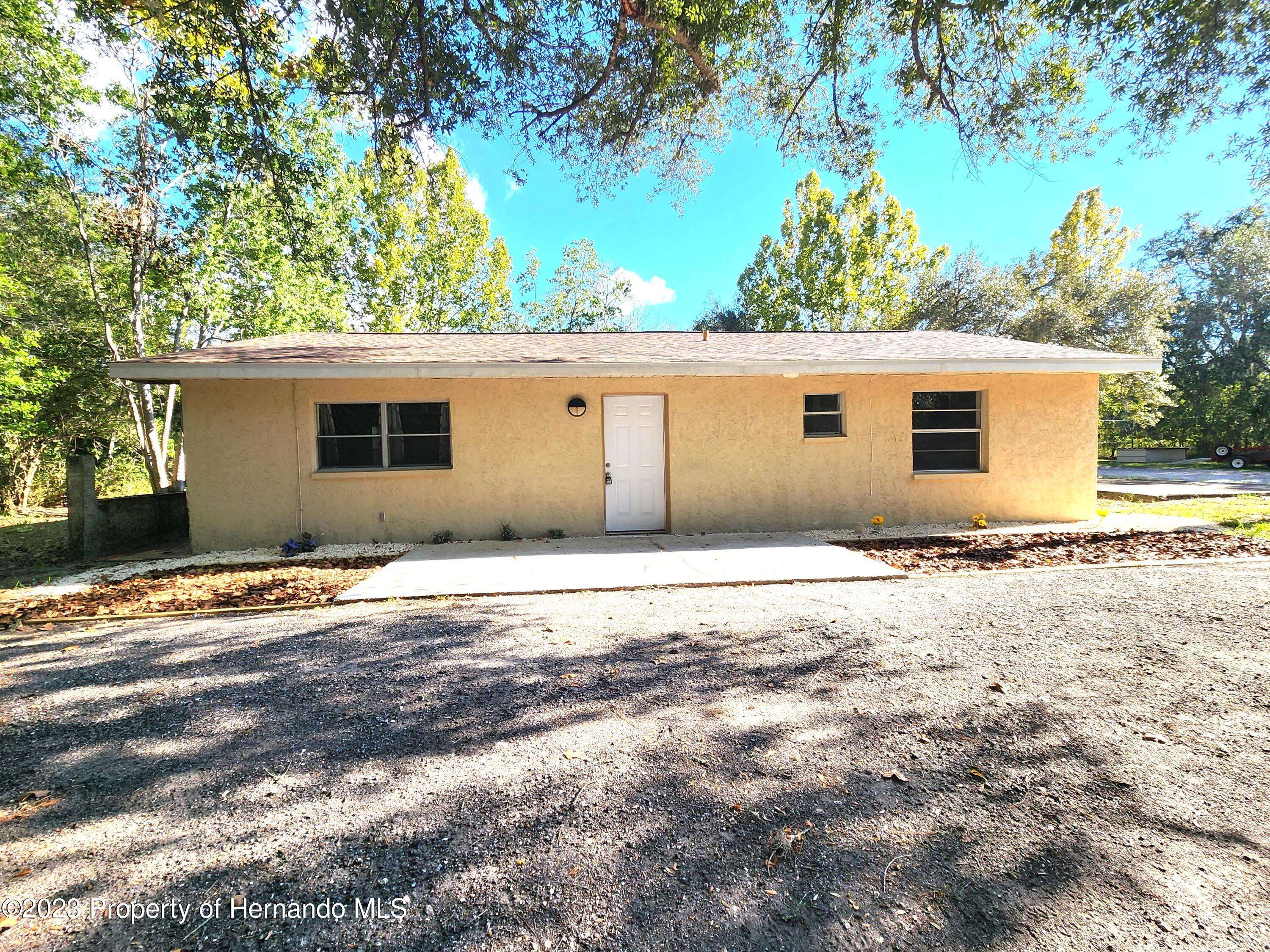 Spring Hill(pasco), FL 34610,17331 Shady Hills Road