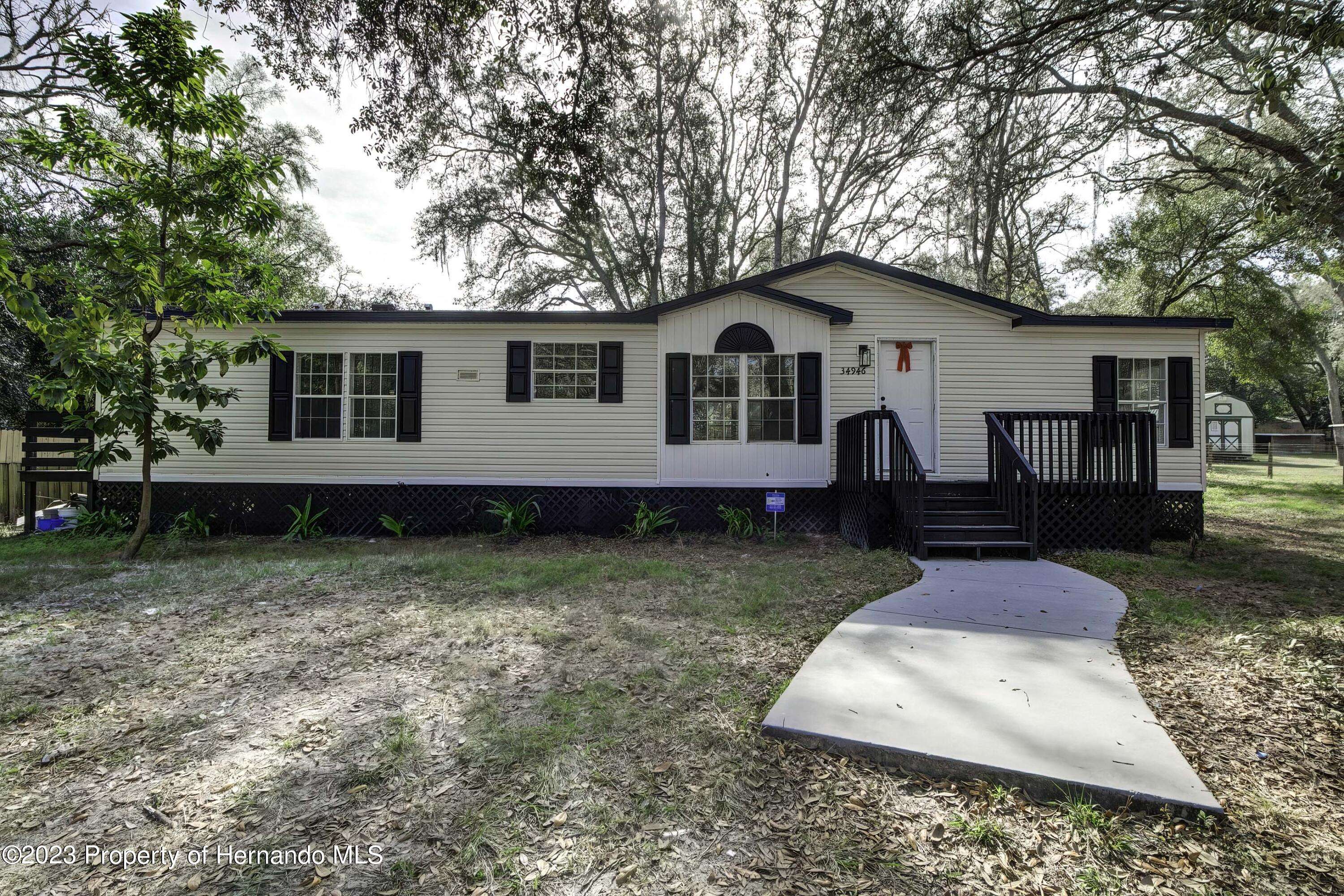 Dade City, FL 33523,34946 Louise Street