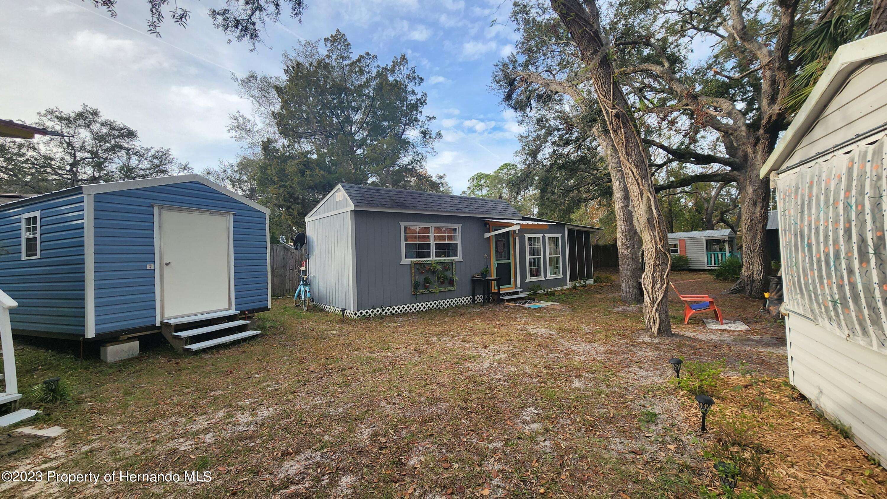 Steinhatchee, FL 32359,913 White Lane