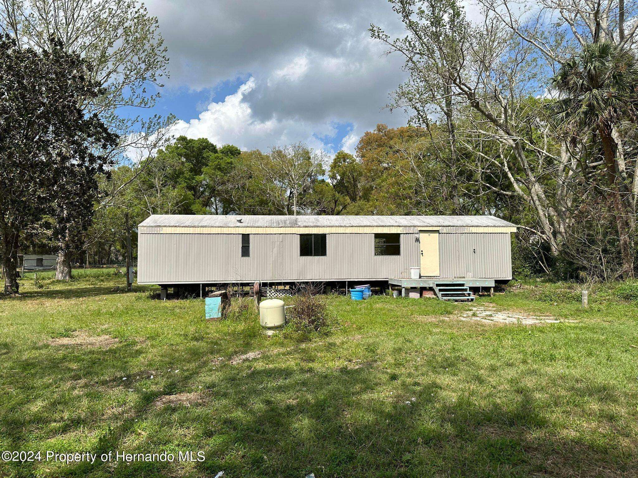 Spring Hill(pasco), FL 34610,18504 St Paul Drive