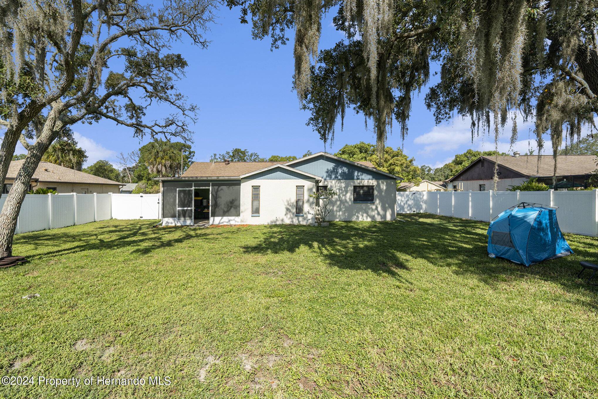 Spring Hill, FL 34606,8023 Wooden Drive