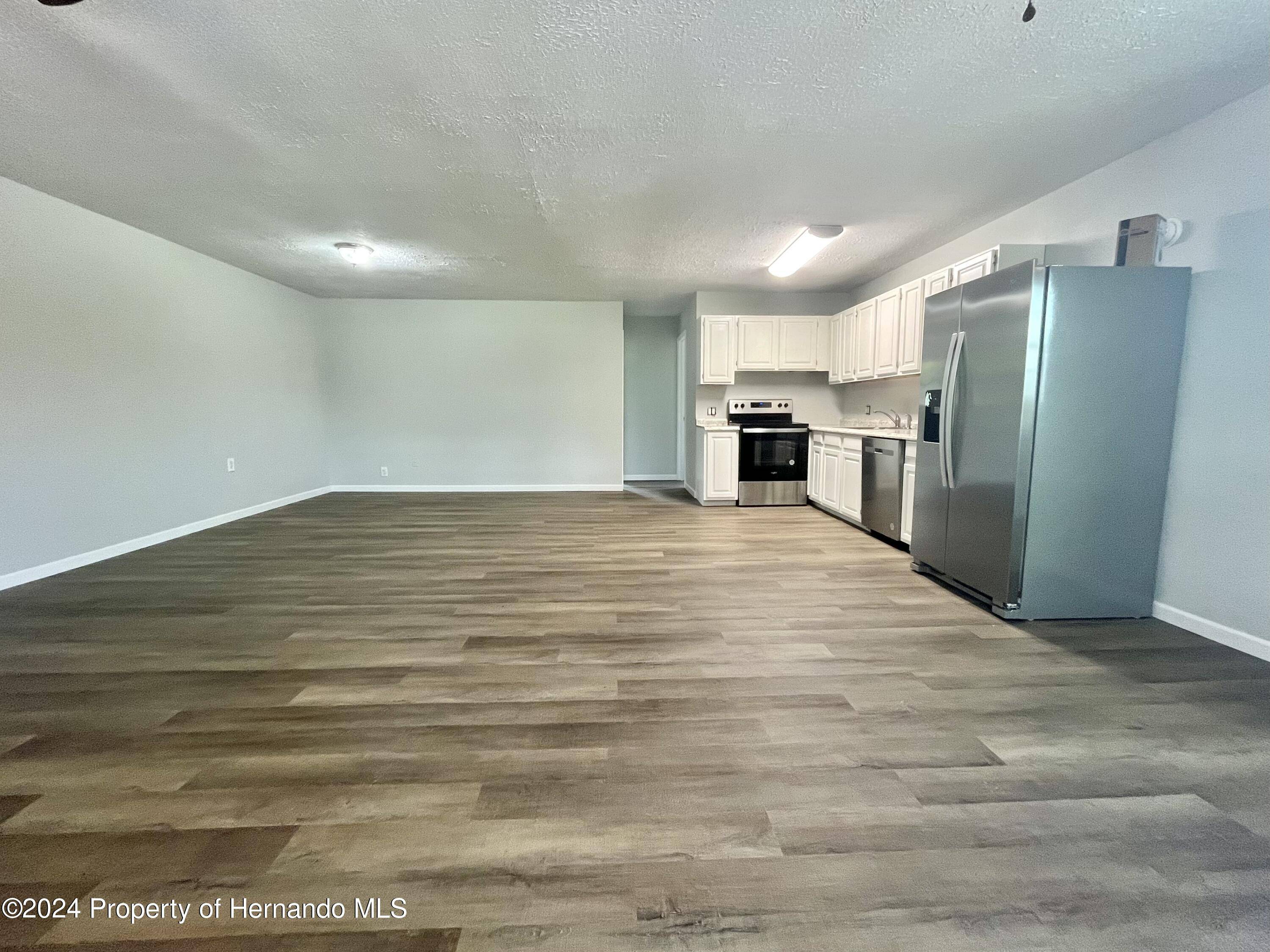 Spring Hill(pasco), FL 34610,18402 US-41