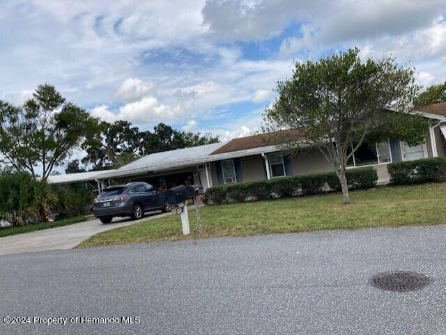 Brooksville, FL 34613,8026 Tower Street #6