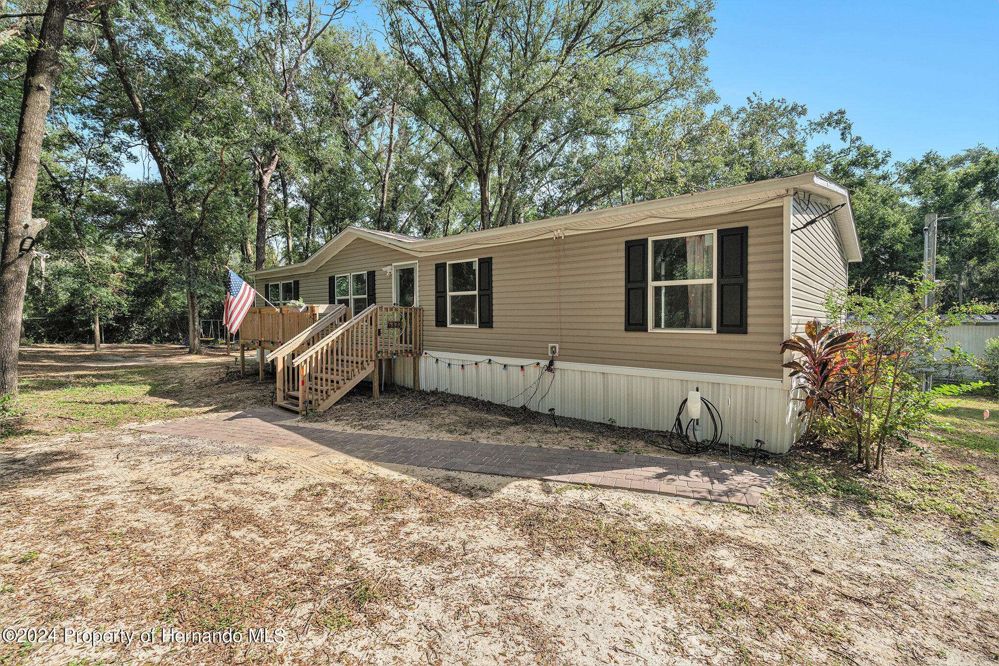 Crystal River, FL 34429,6327 Cherrywood Street