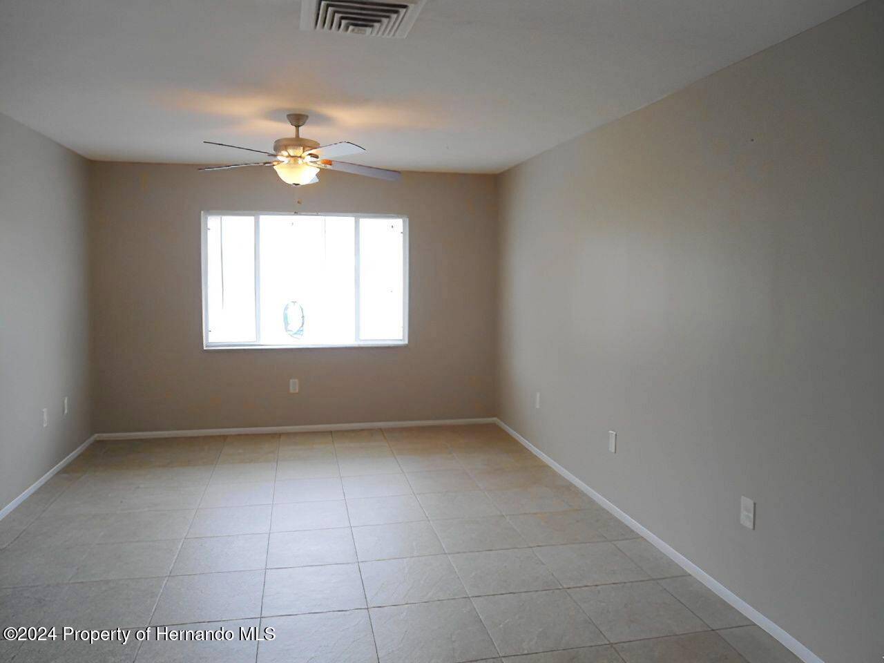 Hudson, FL 34667,8908 Woodhaven Way