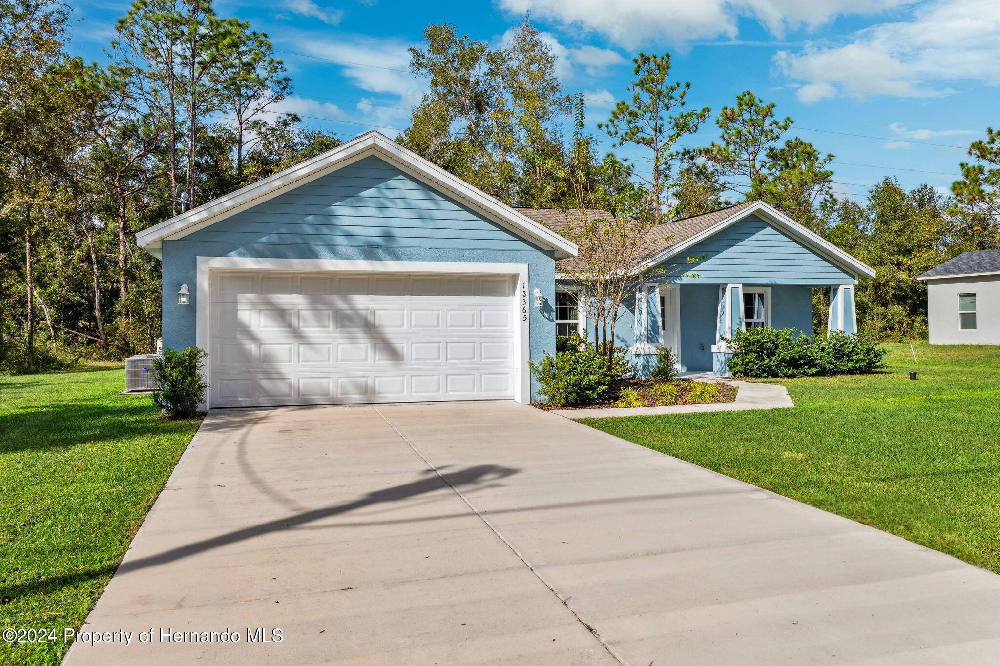 Weeki Wachee, FL 34614,13365 Canyon Swallow Road