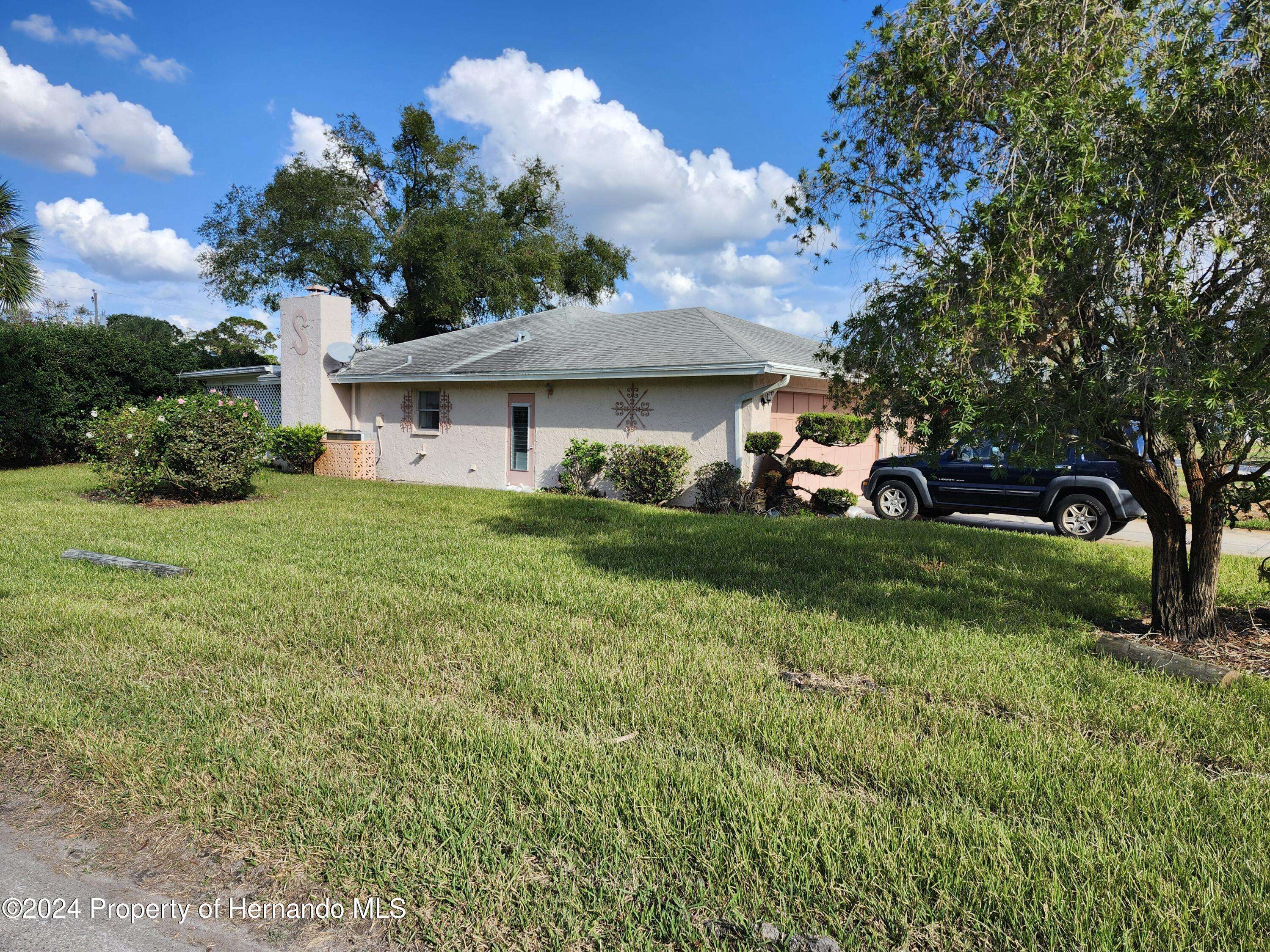 Hudson, FL 34667,8515 Indies Drive