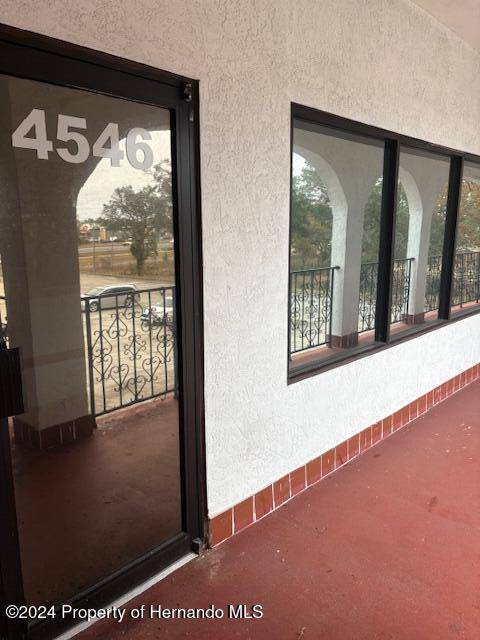 Spring Hill, FL 34606,4546 Commercial Way