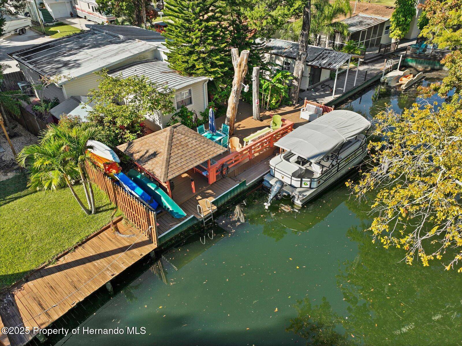 Weeki Wachee, FL 34607,5423 Darlene Street