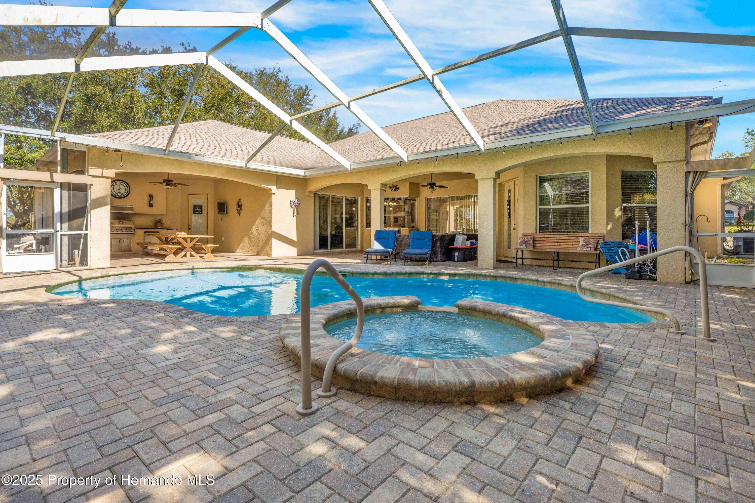 Weeki Wachee, FL 34613,10159 Hernando Ridge Road
