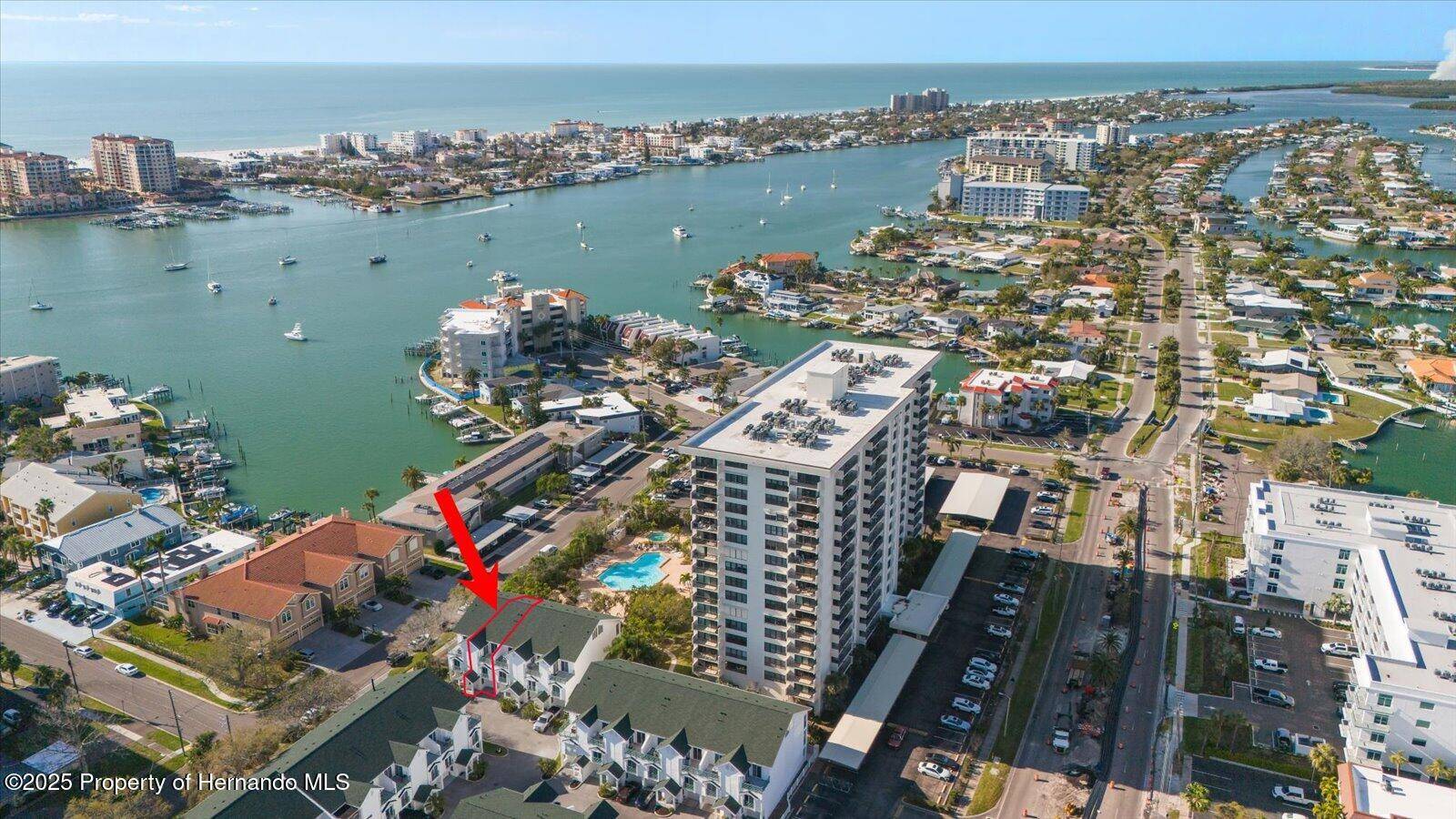 Clearwater Beach, FL 33767,320 island Way