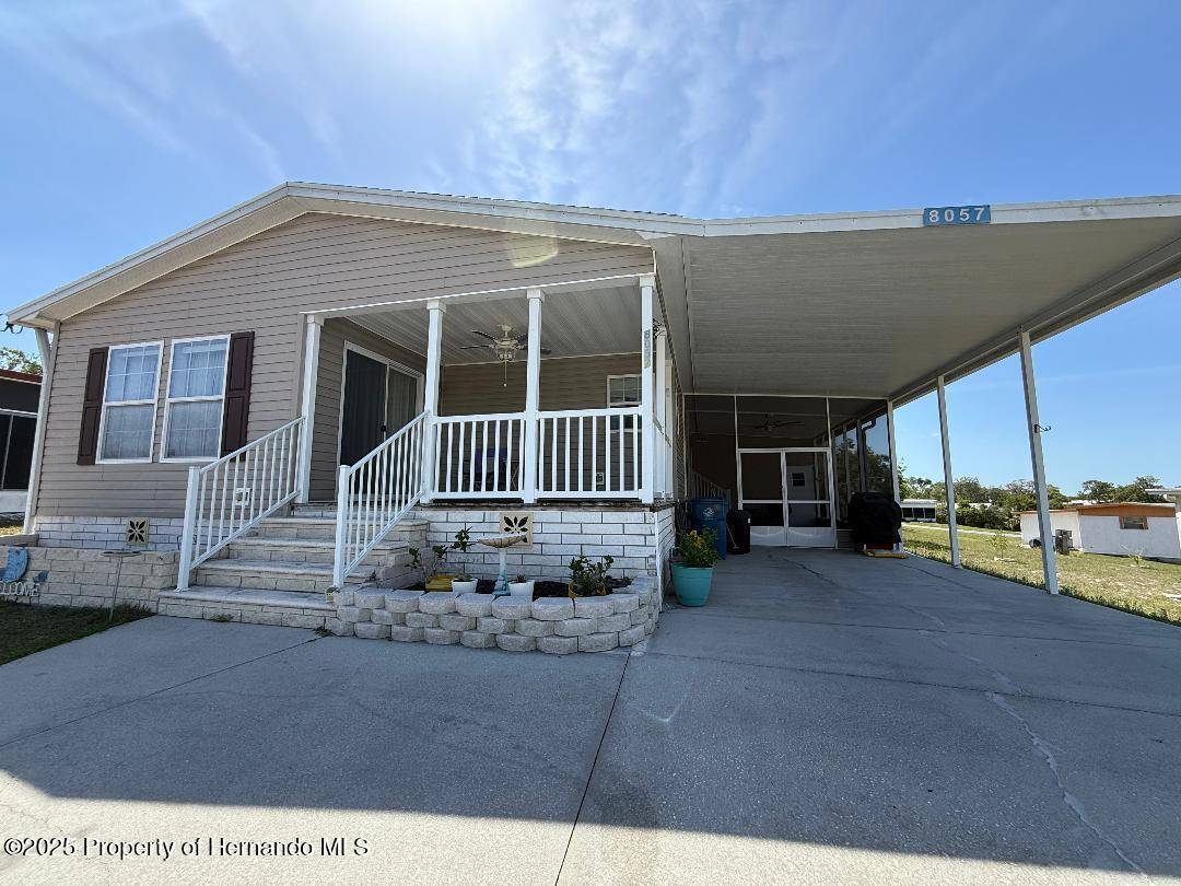 Brooksville, FL 34613,8057 EASTERN CIR Drive