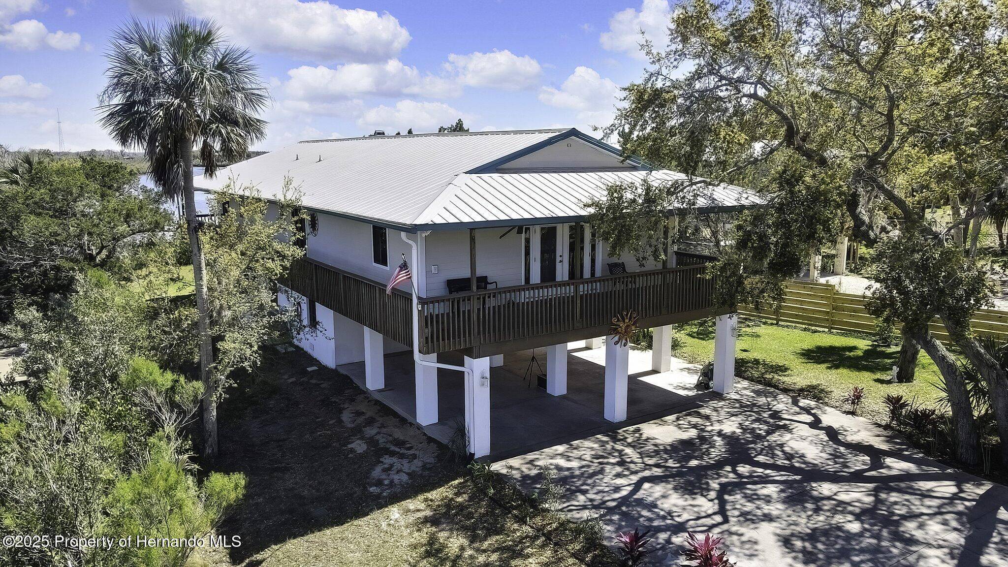 Crystal River, FL 34429,1267 S Ozello Trail