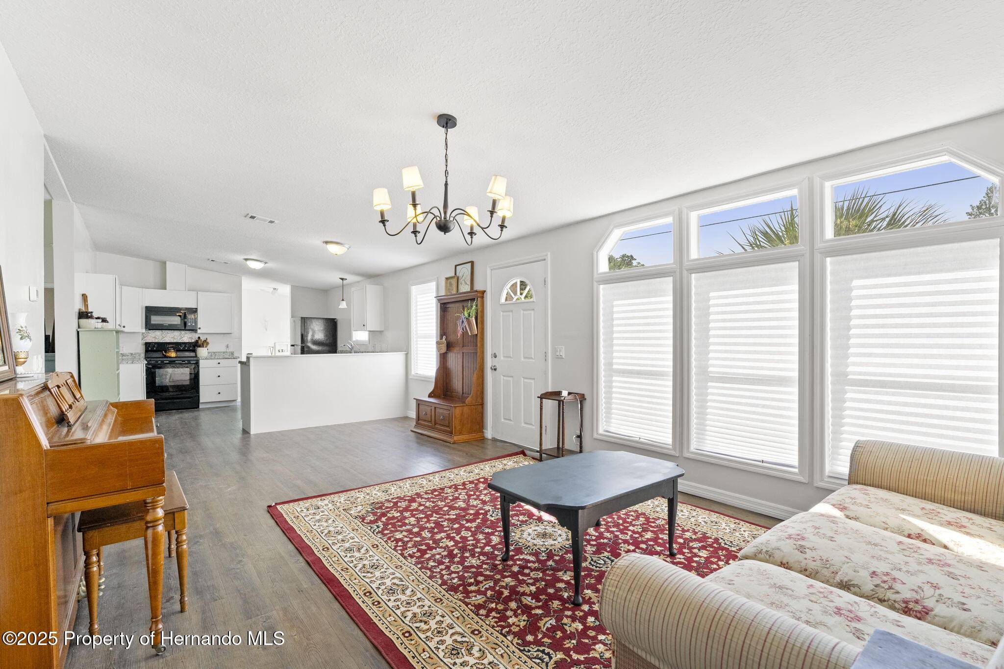 Weeki Wachee, FL 34613,7187 Montier Street
