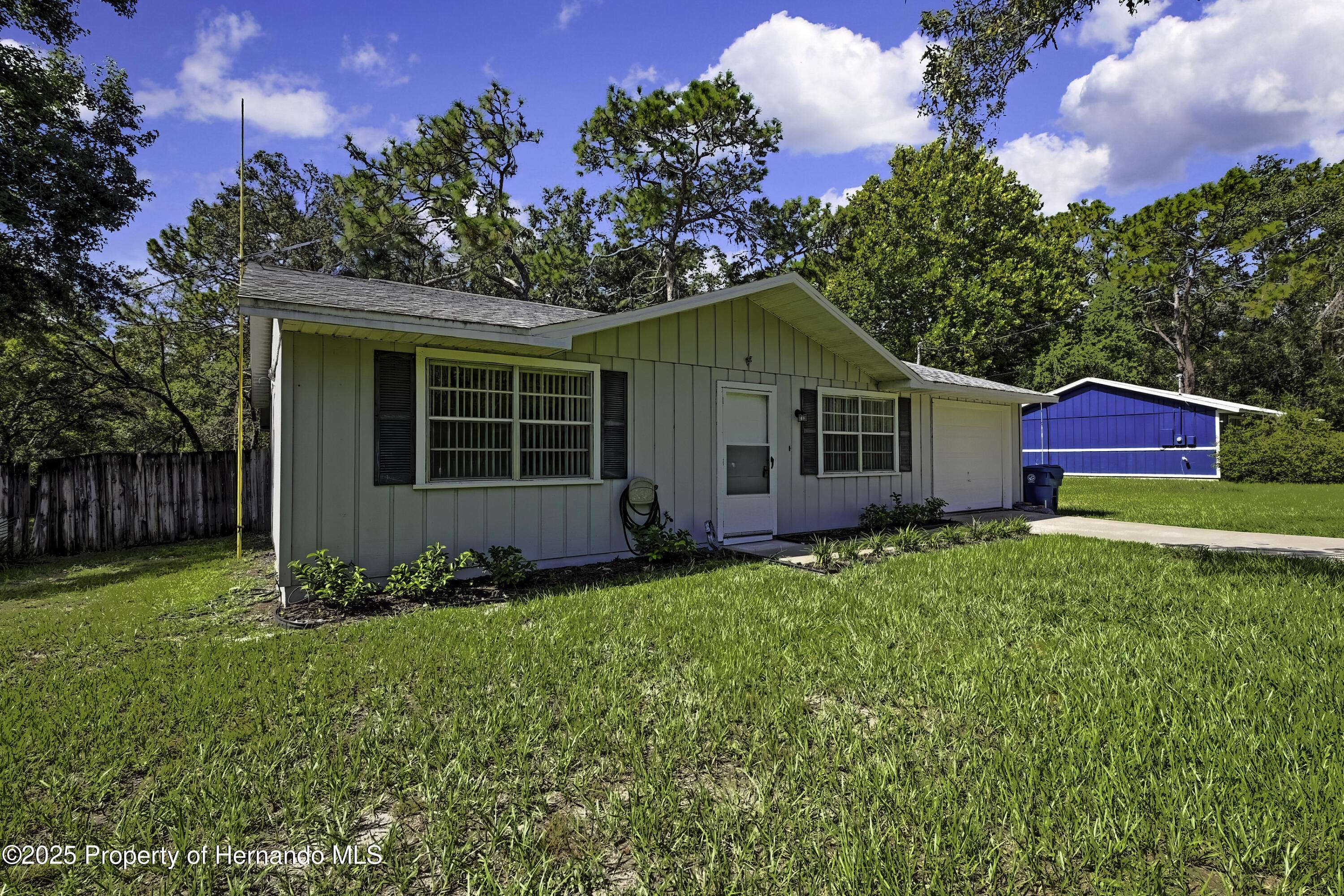 Brooksville, FL 34613,16386 Sam C Road