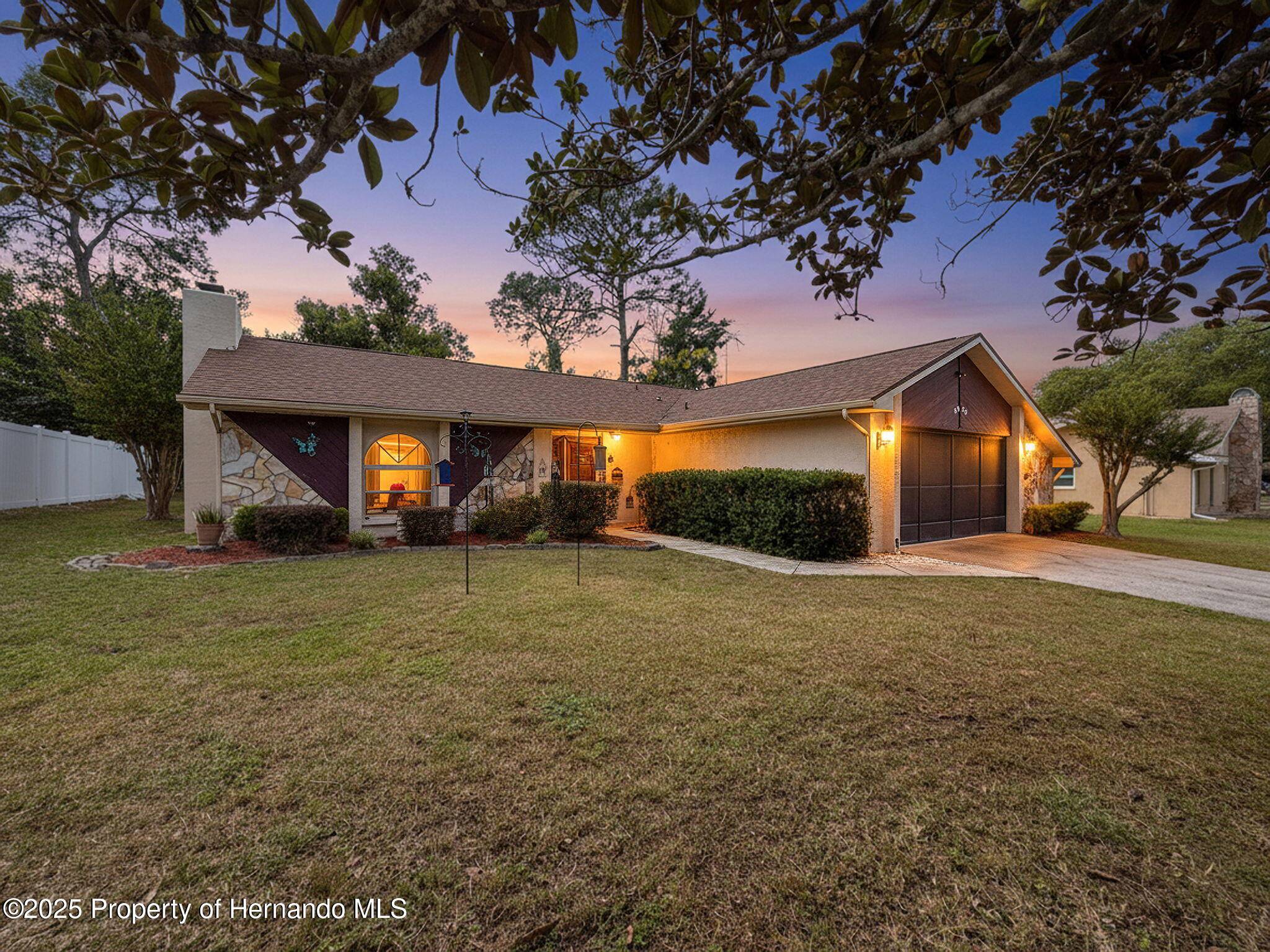 Weeki Wachee, FL 34613,8950 Hernando Way