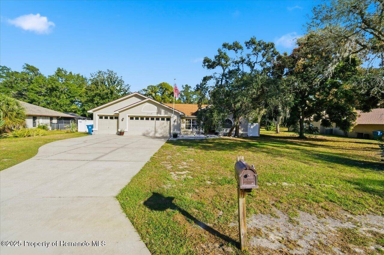 Spring Hill, FL 34608,2068 Breezy Way