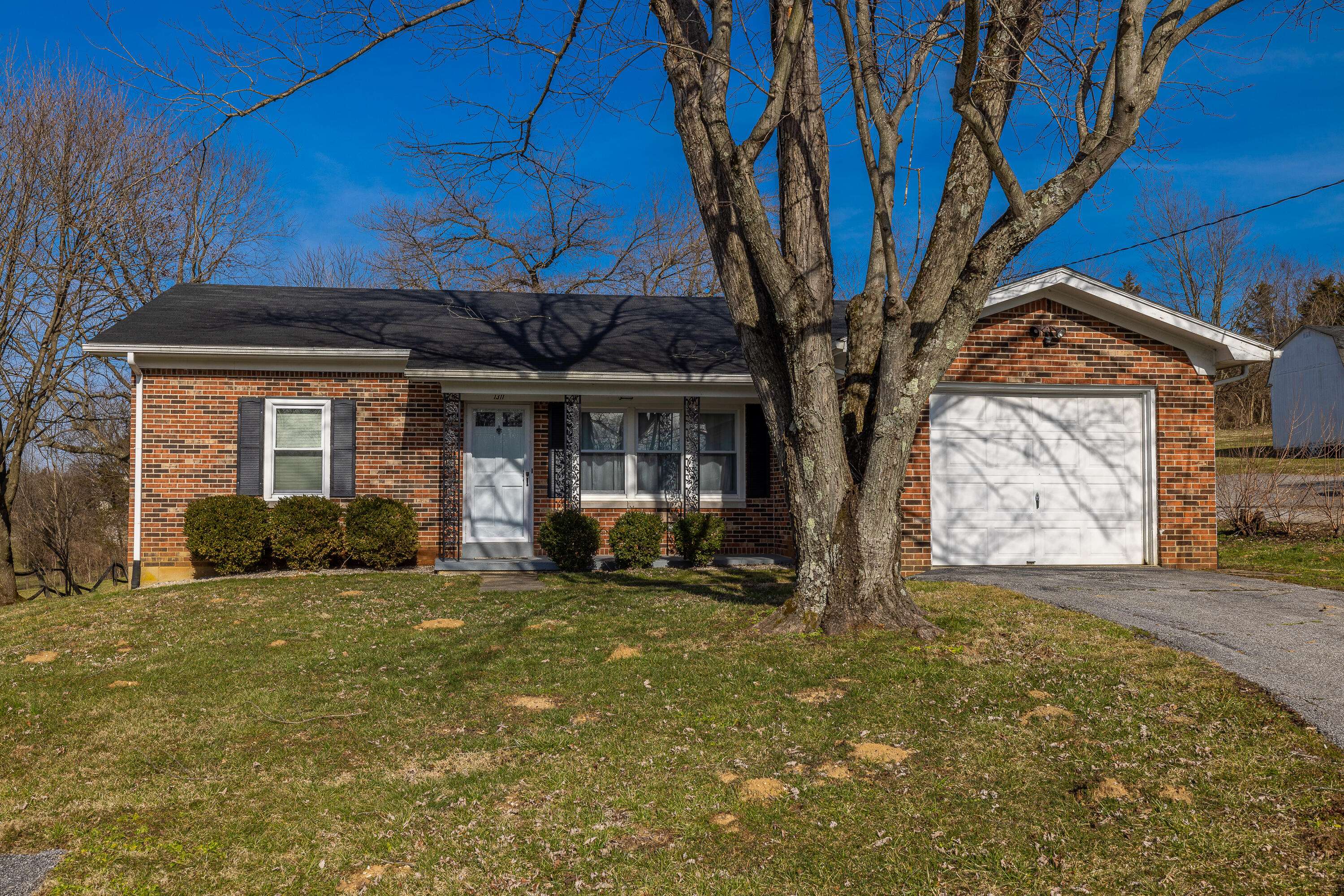 Lawrenceburg, KY 40342,1311 Harrodsburg Road