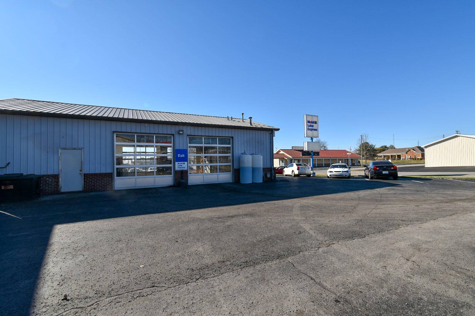 Harrodsburg, KY 40330,115 Commercial Drive